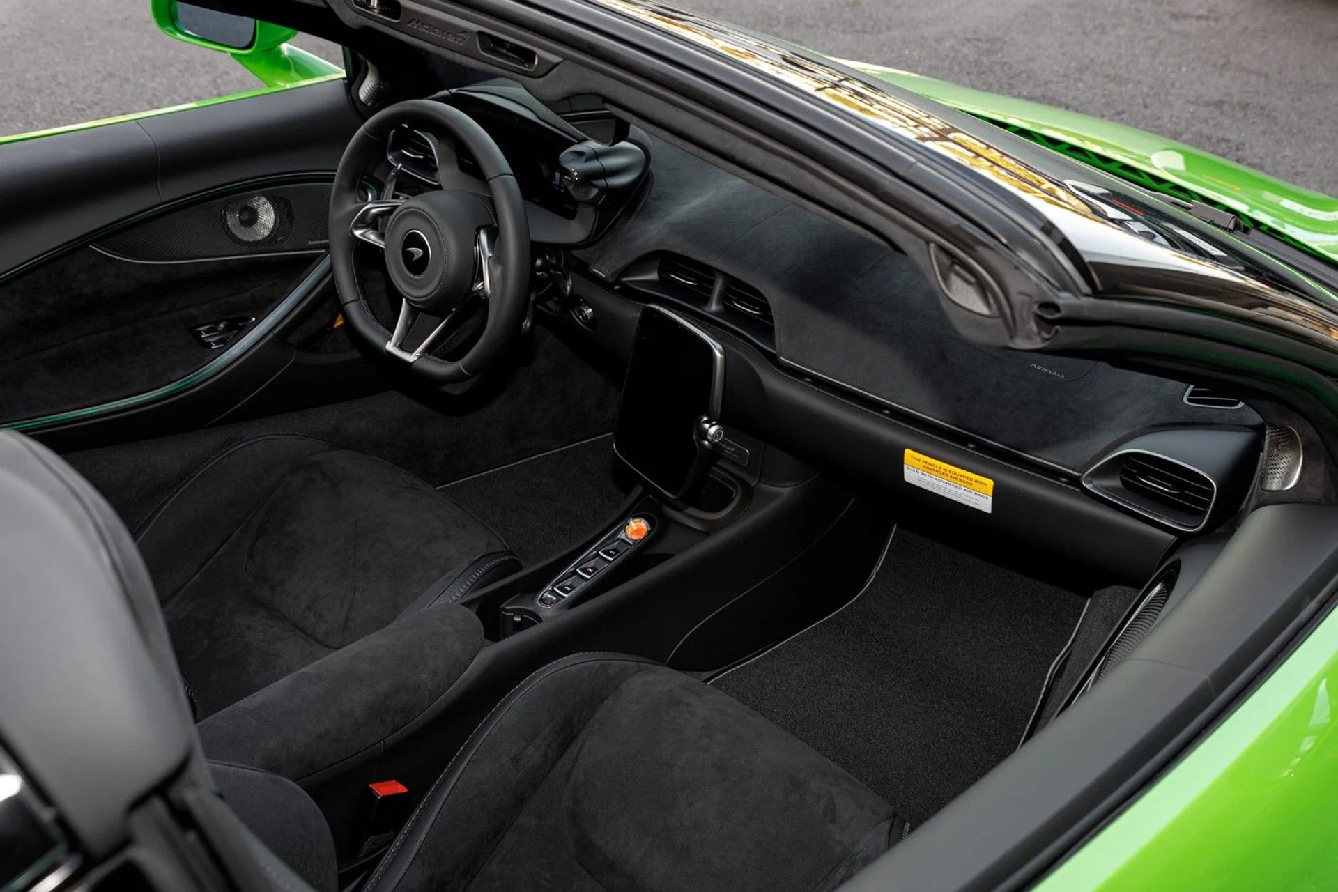 mph015_1487174708_647_p16_l_a70e7fdd13