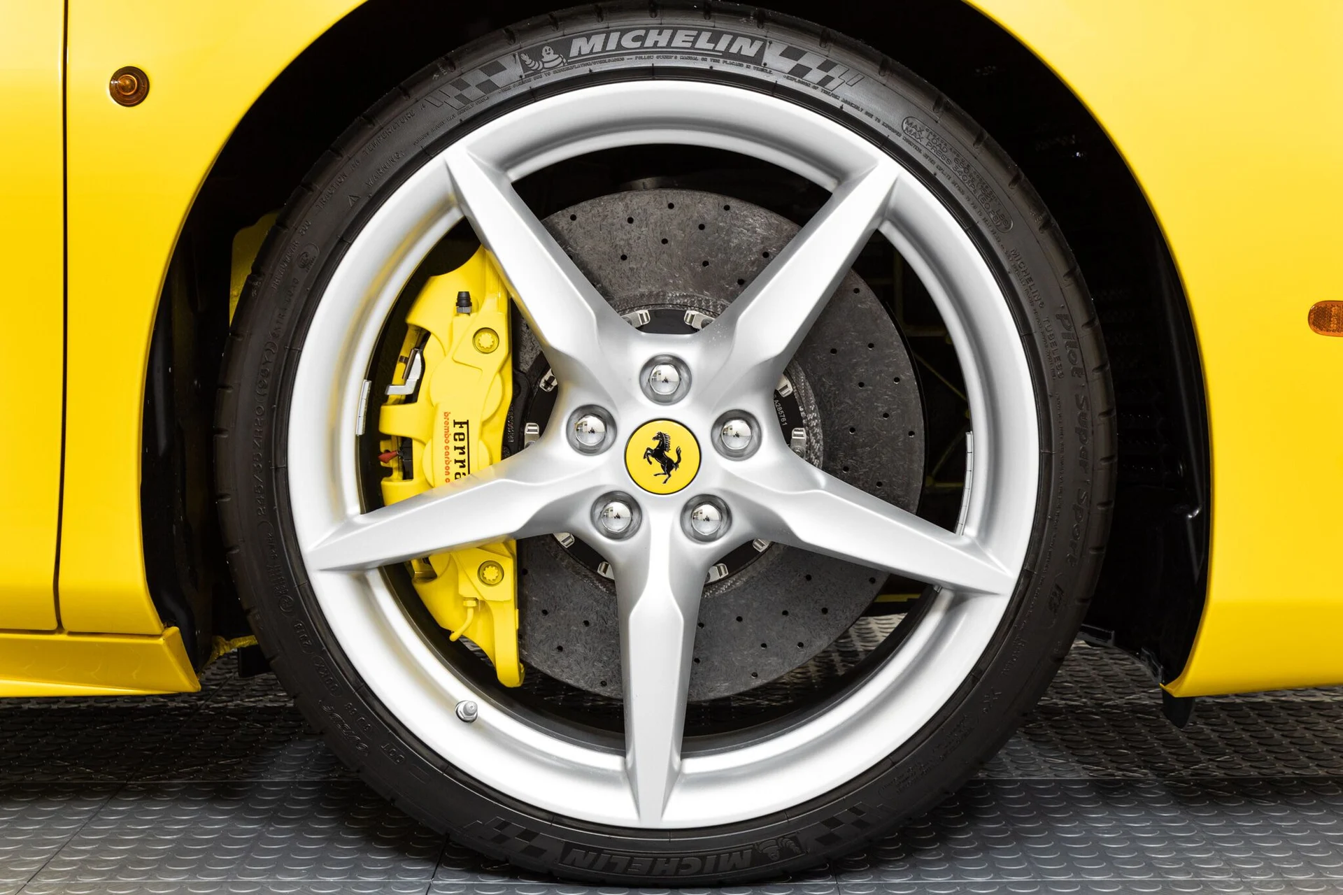 mph015_1495566156_72bb5c66255f92468af016ff16fbdb38_7134a5fd9f