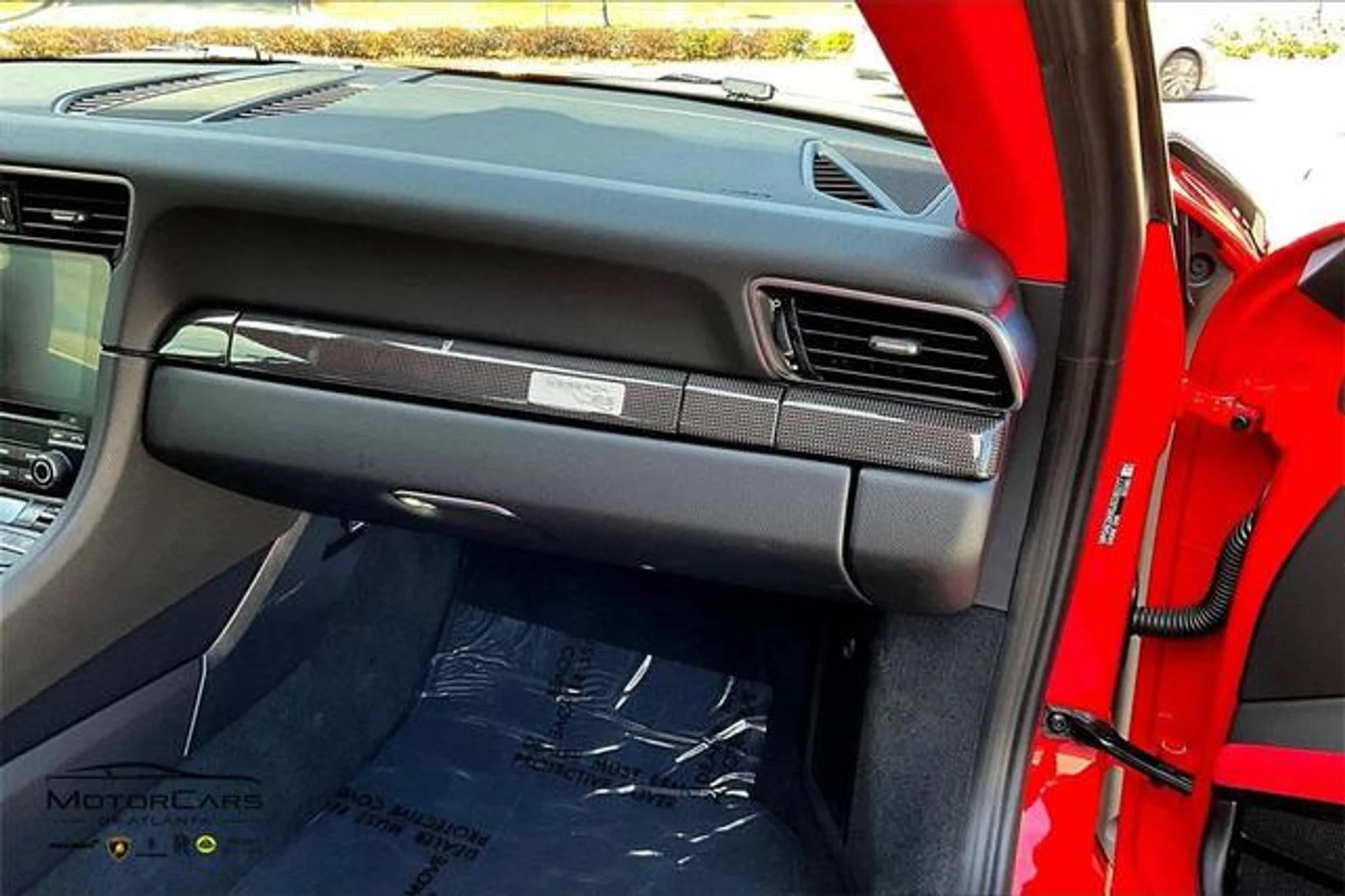 mph015_150319347_F_Tfr_HF_01_YMM_Fq_S_Op9g_2_3_Y_sw_768555553d