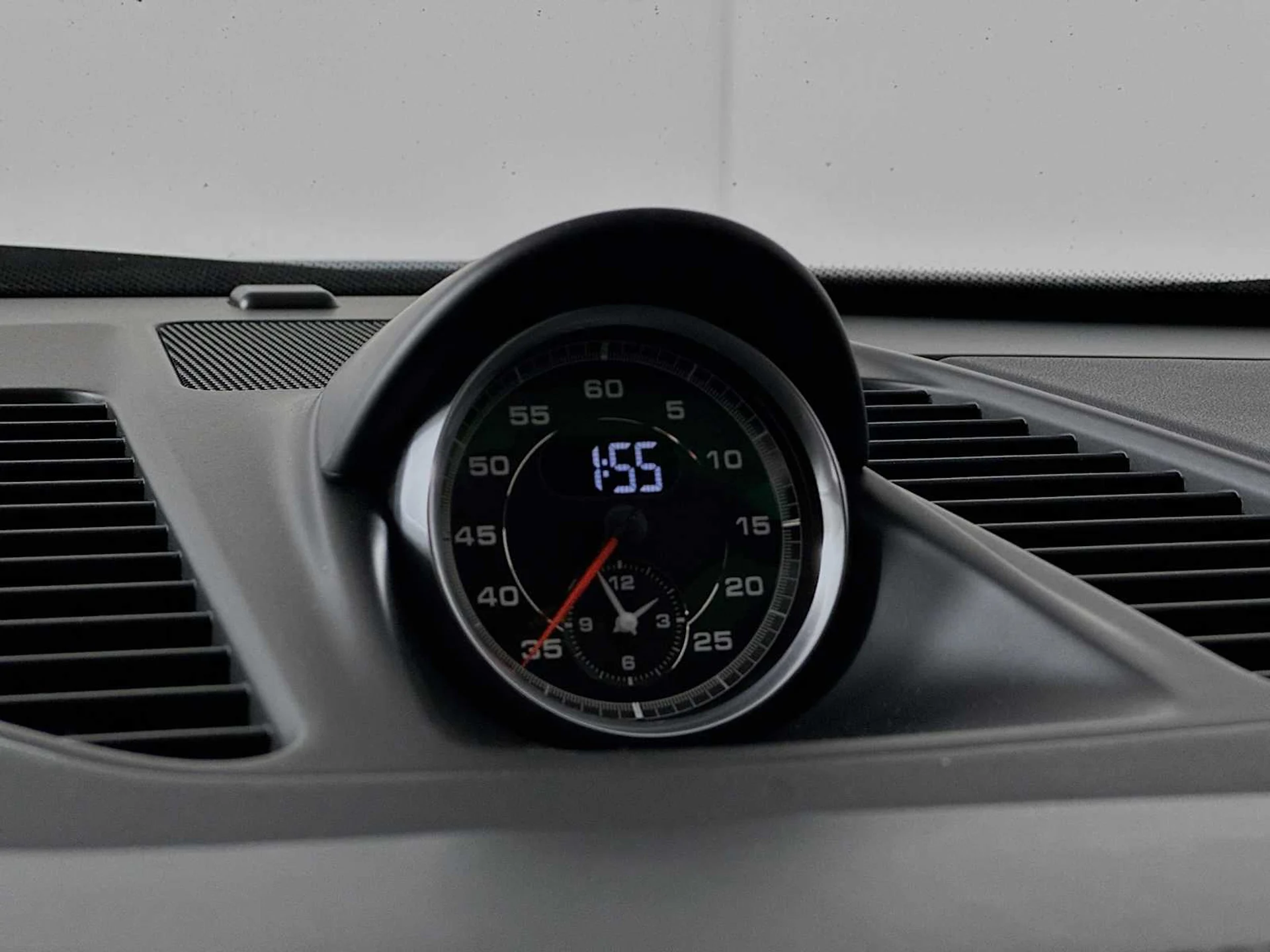 mph015_1504485247_551efdad7948bacbd1c074fdc09d2e21_786a948923