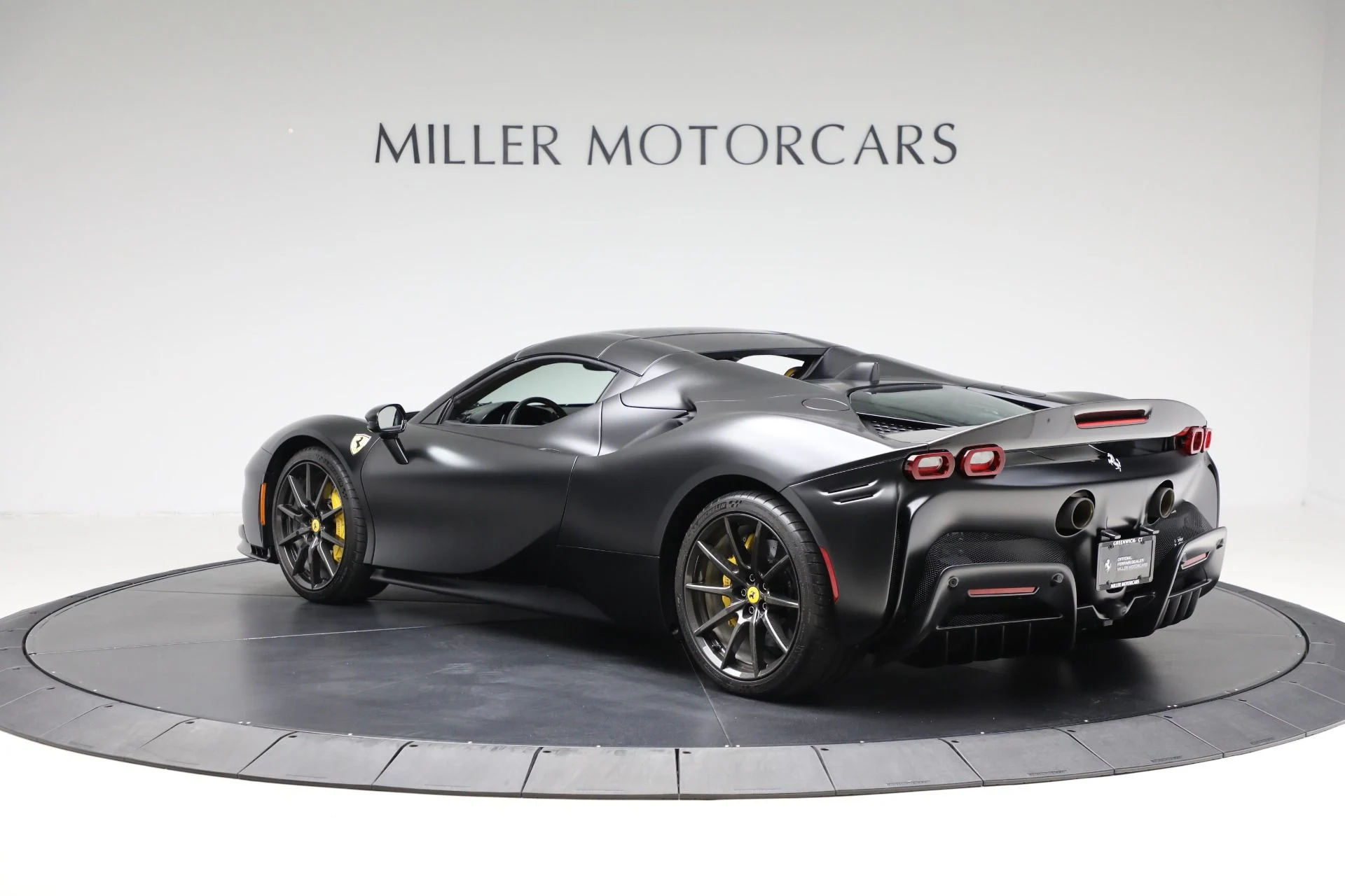 mph015_1513118643_Used_2022_Ferrari_SF_90_Spider_9153194174