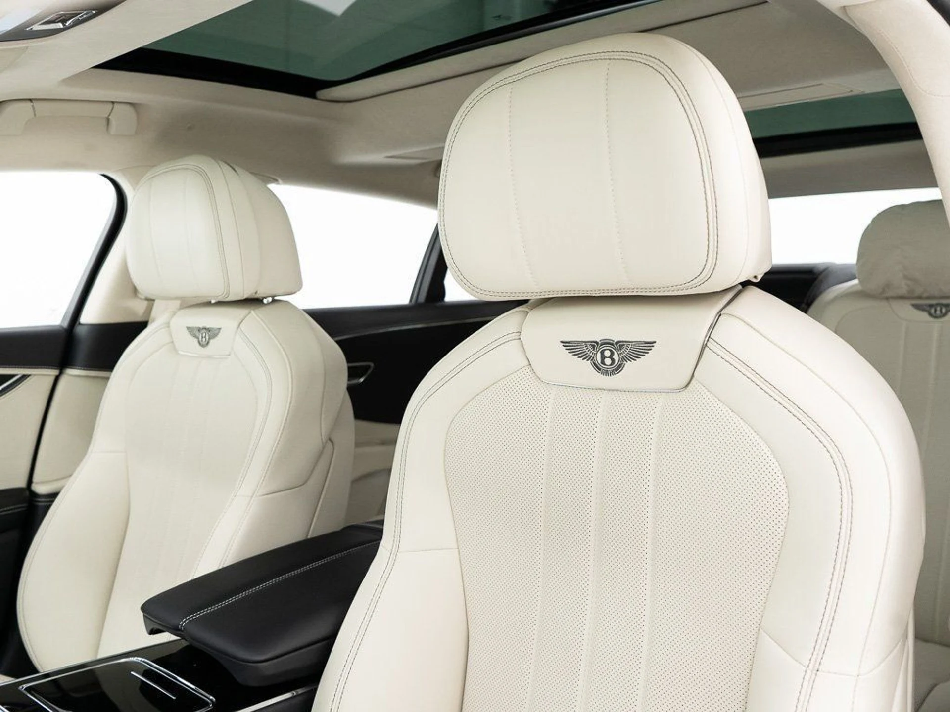 mph015_1519512339_c6609ef45daf8893f08e9dfb6035bc62_5aec05e2eb