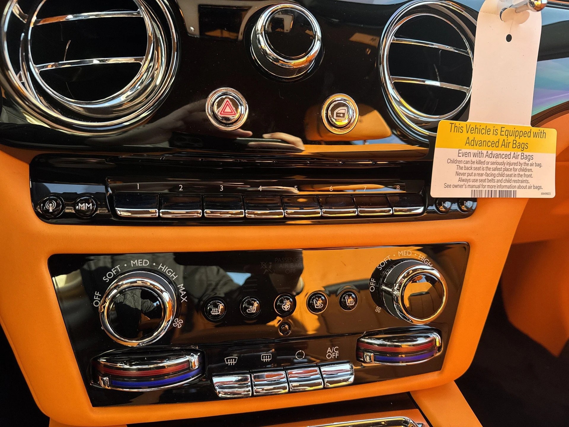 mph015_1521108242_5cf59381ef72c70801187d4af89cdc64x_c02db47a35