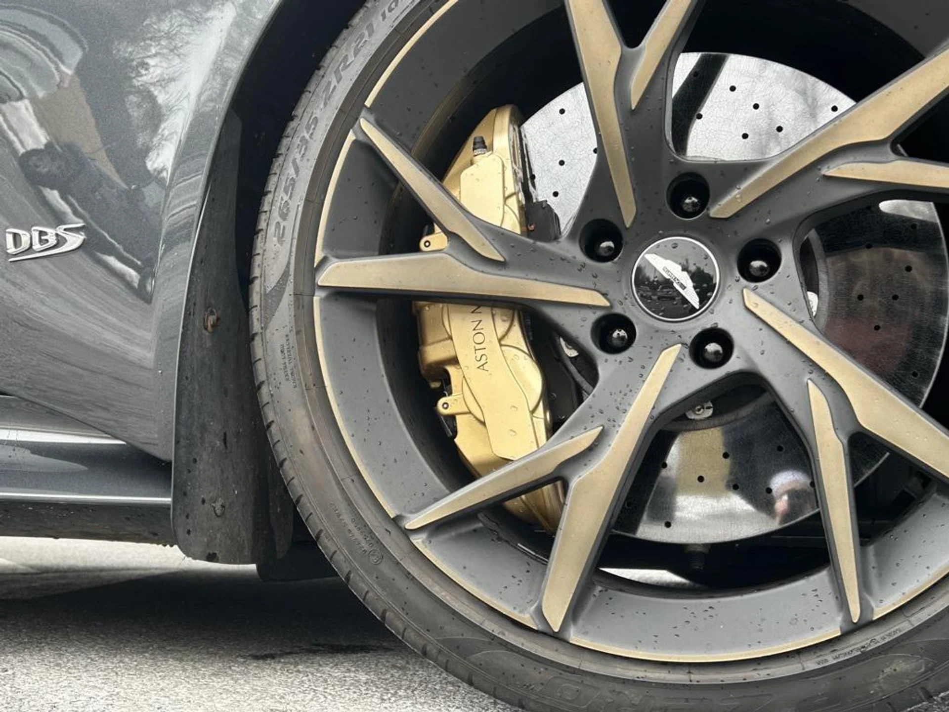 mph015_1536927520_Mn_YE_h_GZ_0h_Ei_YA_Fisd_Sf_Sx4_Q6_K0_b58b576c7e