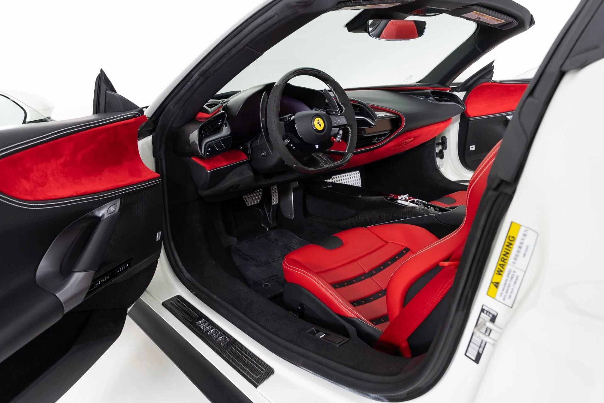 mph015_1537365416_Used_2024_Ferrari_SF_90_Spider_1755801510_f80e72a4a9