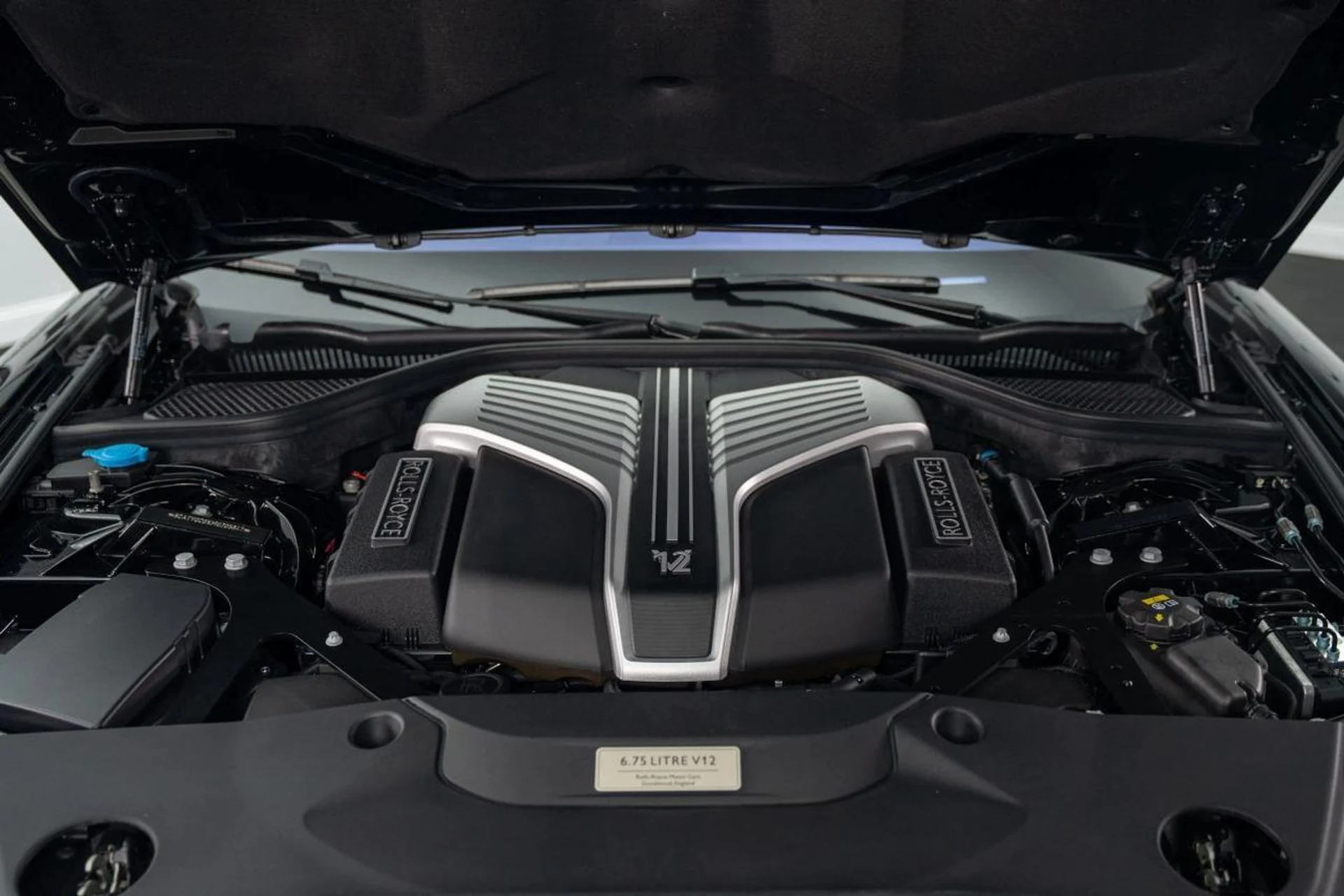 mph015_1542589996_74c056e7118d529aed416a40350df13f_361c855e72