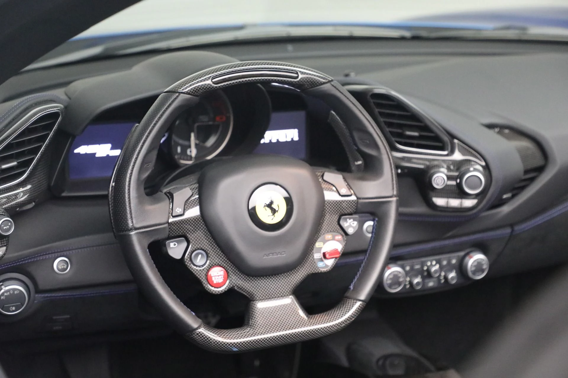 mph015_1543581473_Used_2017_Ferrari_488_Spider_1779887206_d250f48d63