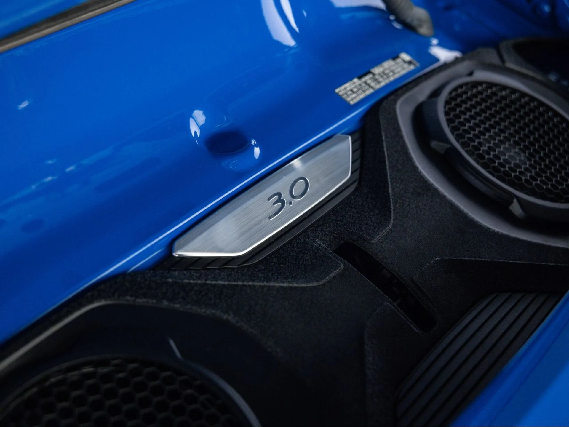 mph015_1555178833_0194aef53701abc790f53c2df30b499c_fb32a3578d