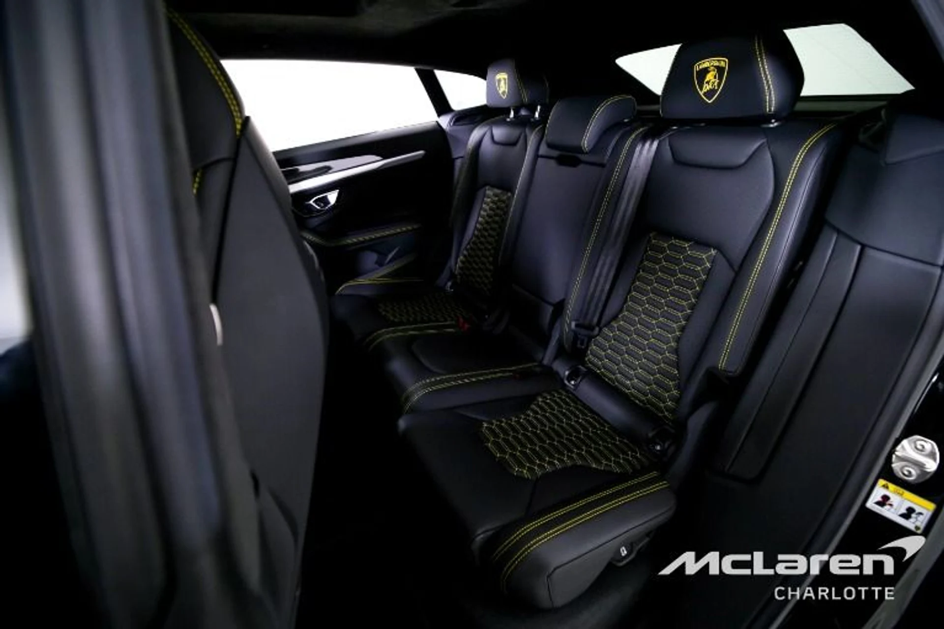 mph015_1558097086_Used_2020_Lamborghini_Urus_8e9a3ae6d5