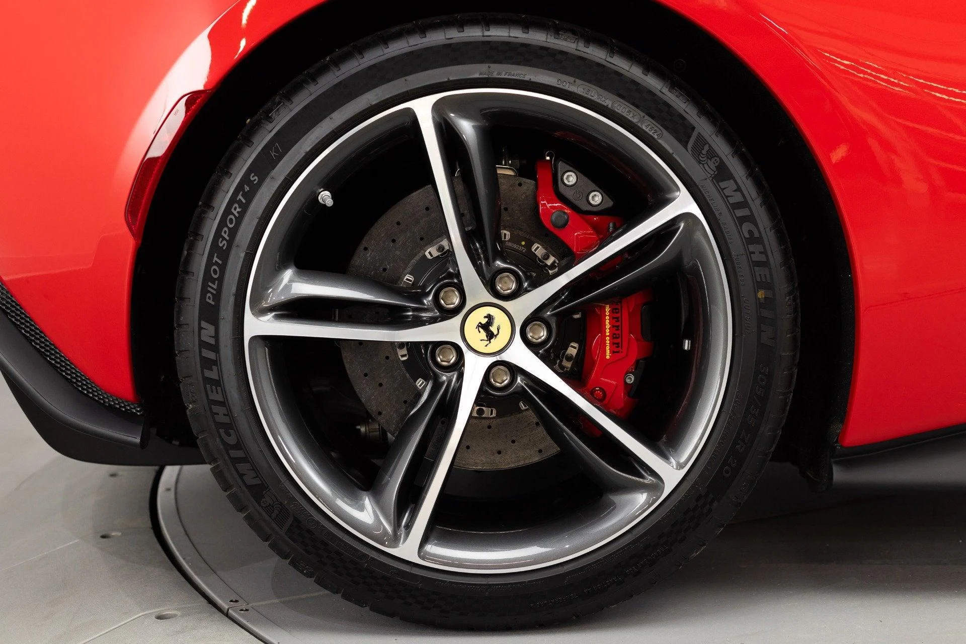 mph015_1568188402_Used_2026_Ferrari_296_GTB_1778334345_816506ea81