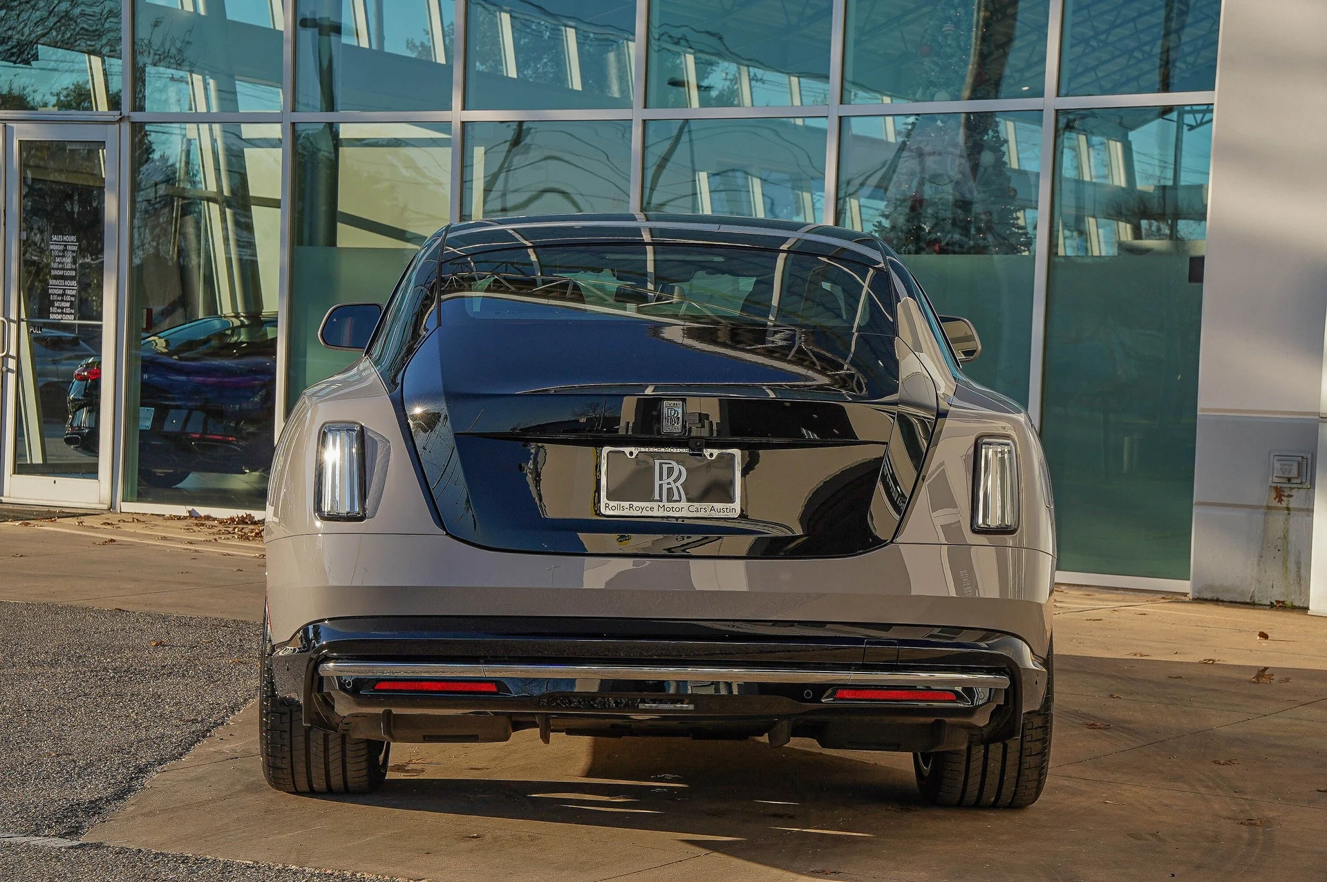 mph015_1576904326_Hi_Tech_Luxury_Imports_LLC_SCATK_2_C07_TU_234137_image_15_04102d3b6d