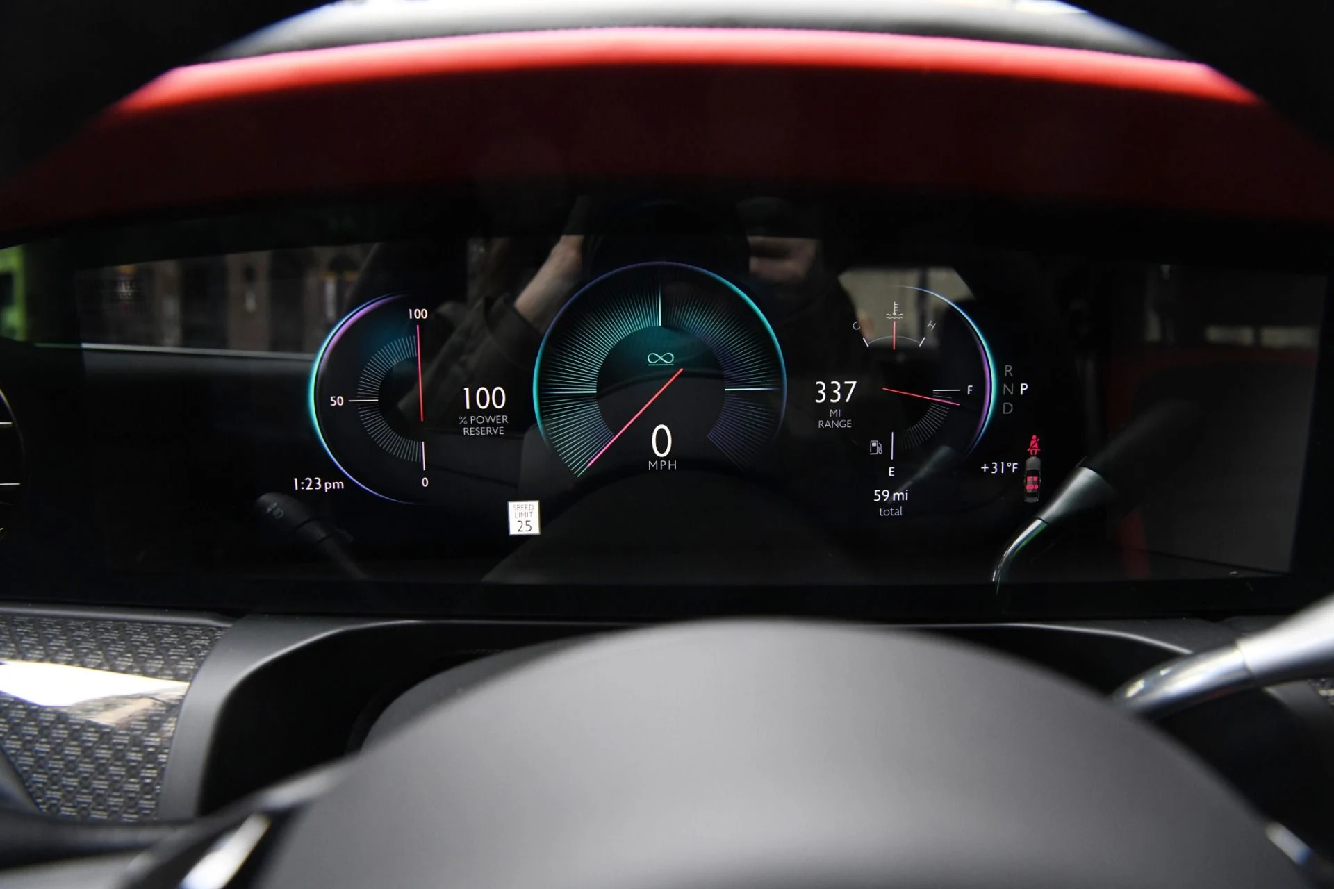 mph015_157720967_11685_p17_l_caaeb34b87