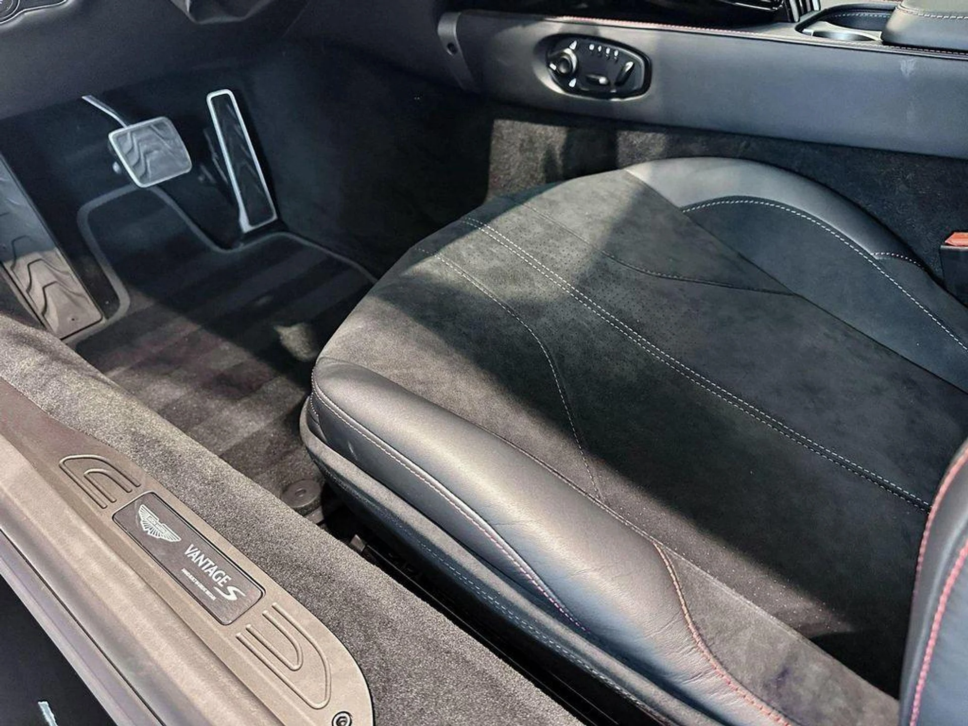 mph015_1579953099_N8_R_Pr_R_Yw_Hpf_ZRN_Vc_Xlse_G_Hu_M4_I_a04f8a8e66