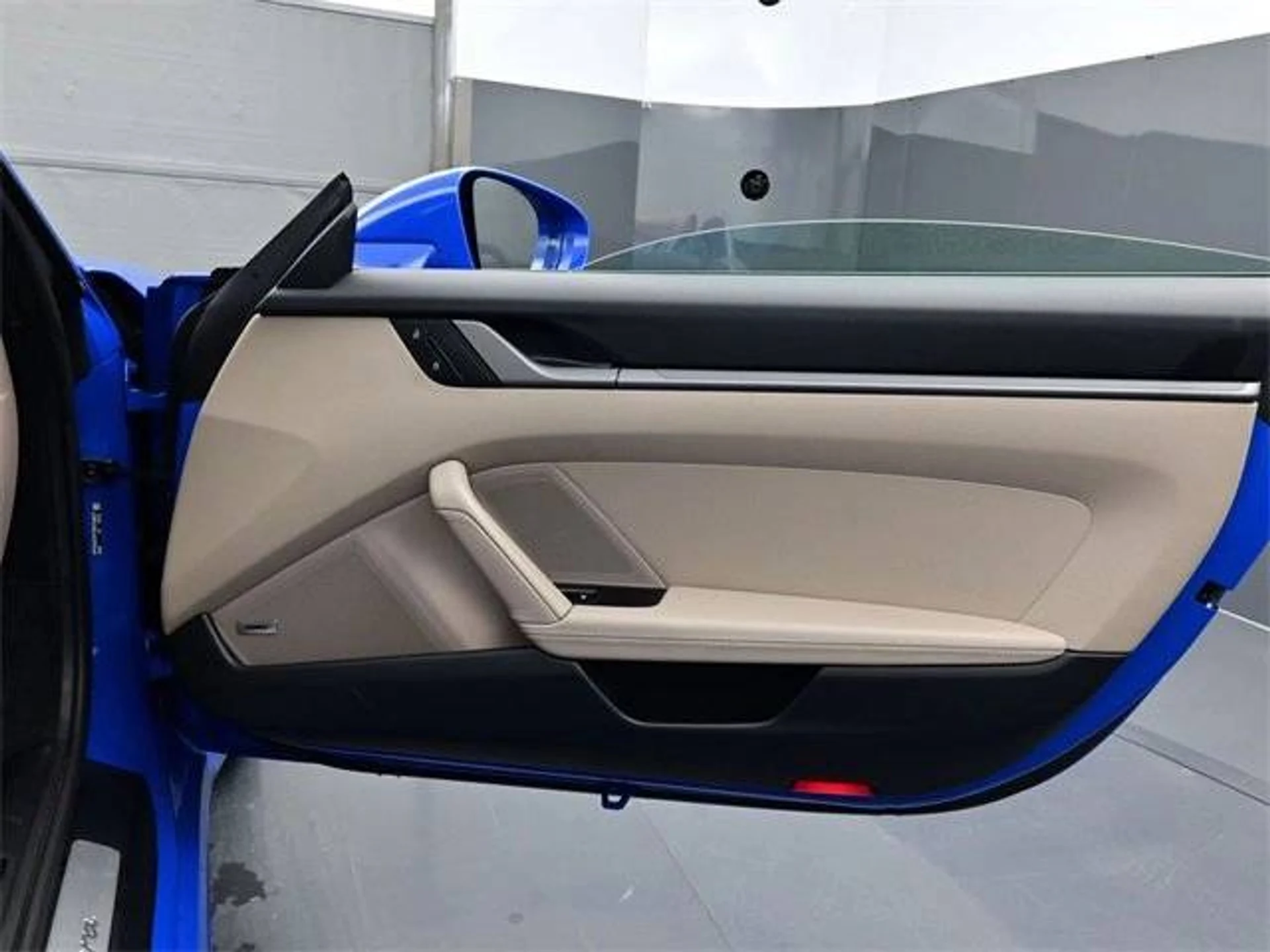 mph015_1584105655_ce6862cdcf82ebf6a1f668255a66a841x_81b43445fc