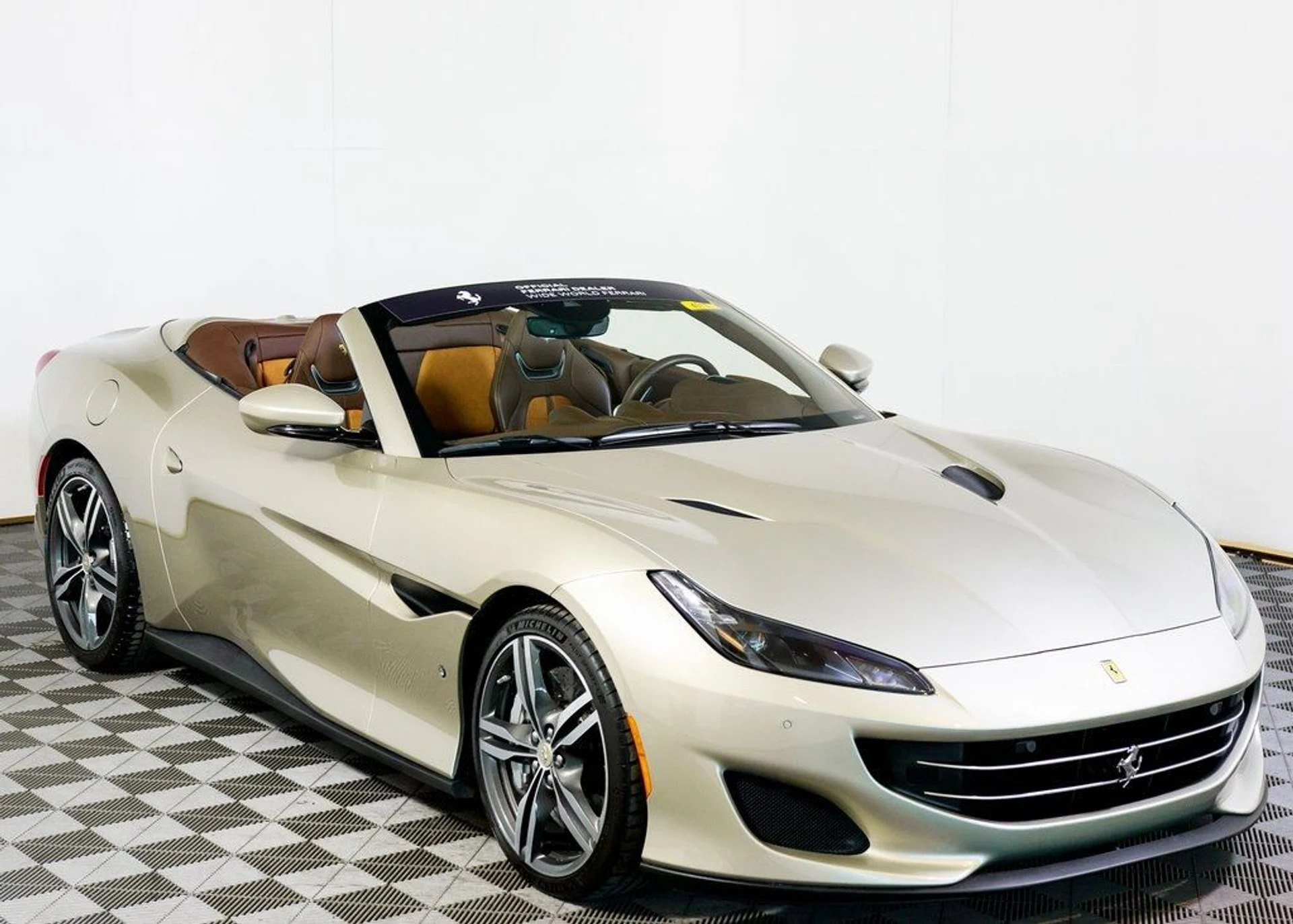 mph015_1589097619_0dead9df30b98bb71dbeb0156bd0b308_1e69df8460