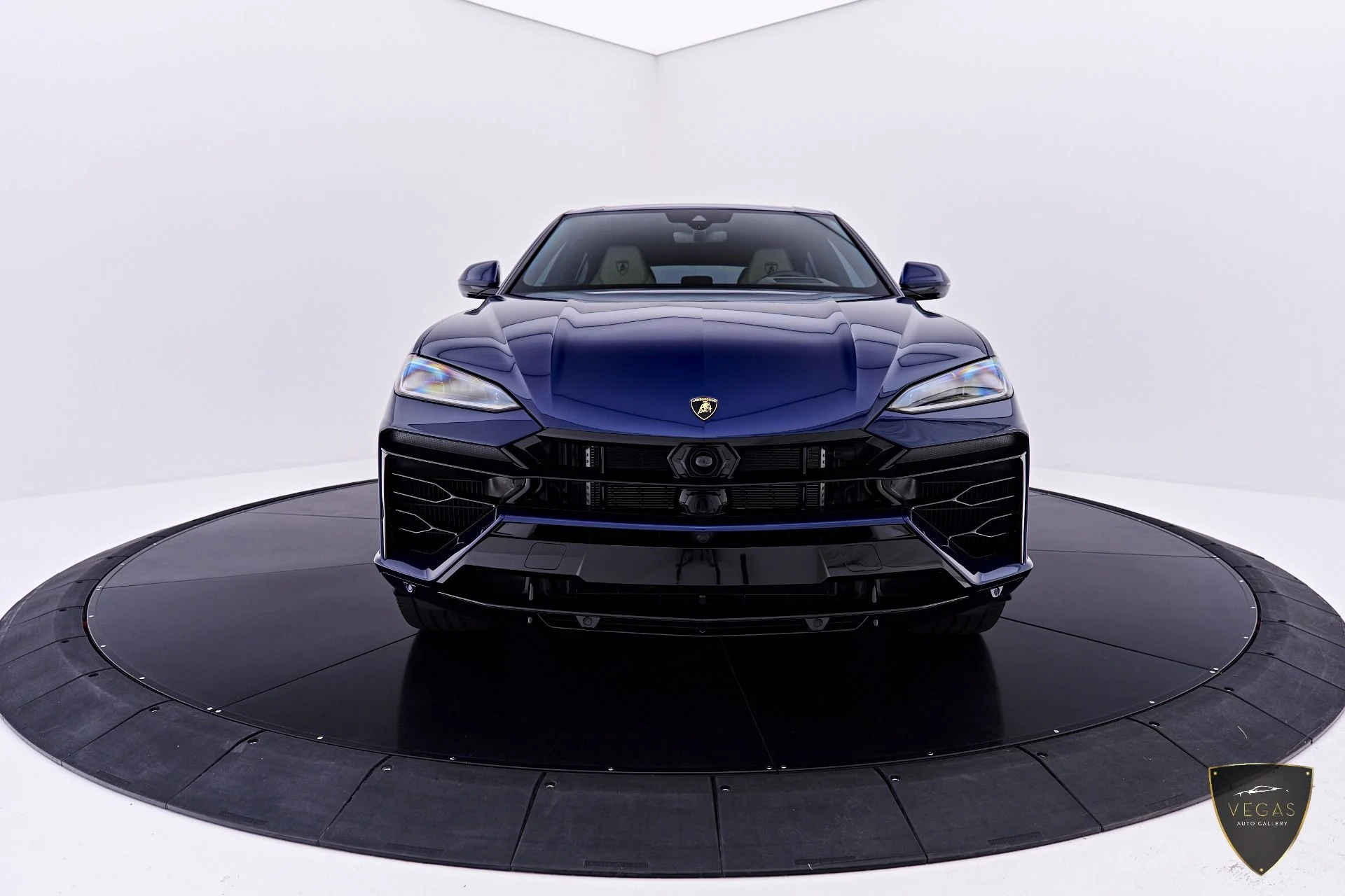 mph015_1593585979_Used_2026_Lamborghini_Urus_SE_1783419617_cac8714823