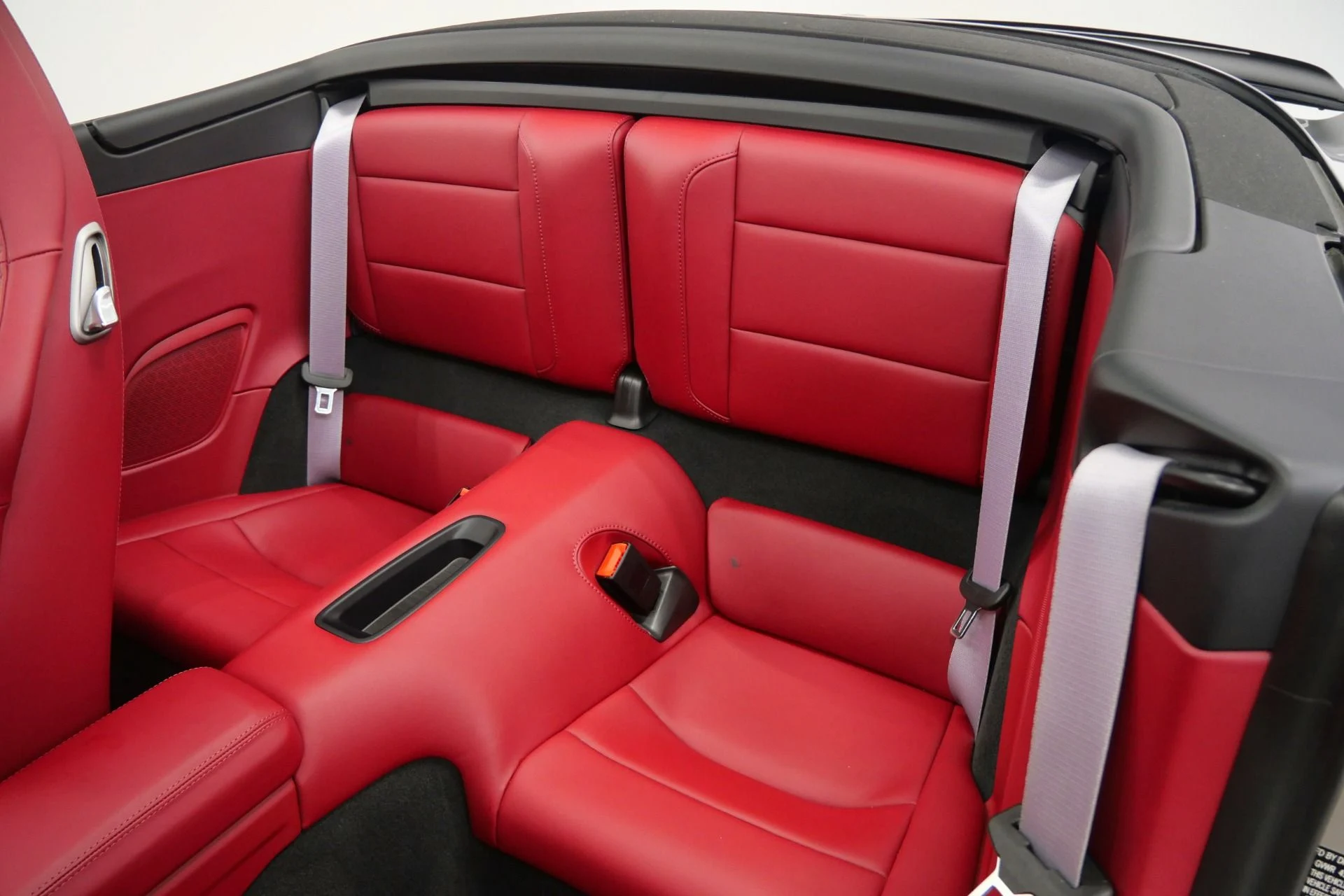 mph015_159424371_Used_2019_Porsche_911_Turbo_S_Cabriolet_Factory_Carbon_Fiber_Wheels_Aerokit_Burmester_Audio_1766082238_ad66dce07f