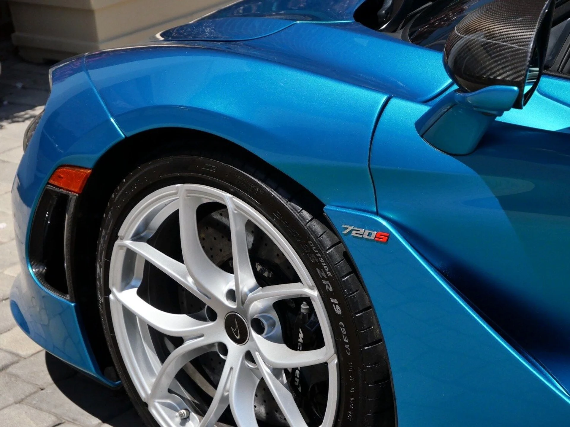 mph015_1594889006_ef37e07d6ac171403b3886a19ceefbe4x_0dbfc51743