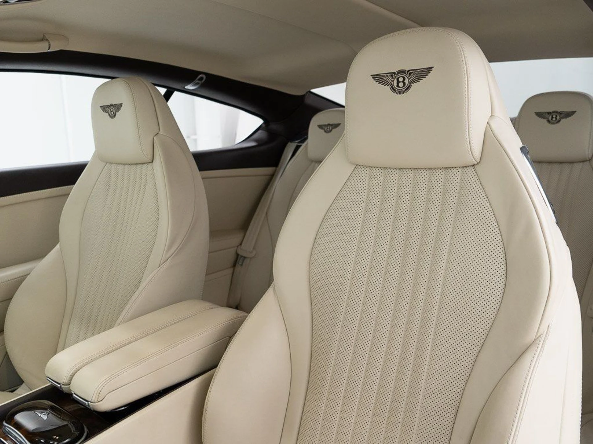 mph015_1599680226_85991fbcd82abeb969ce3de061df02da_68c5fb71fa