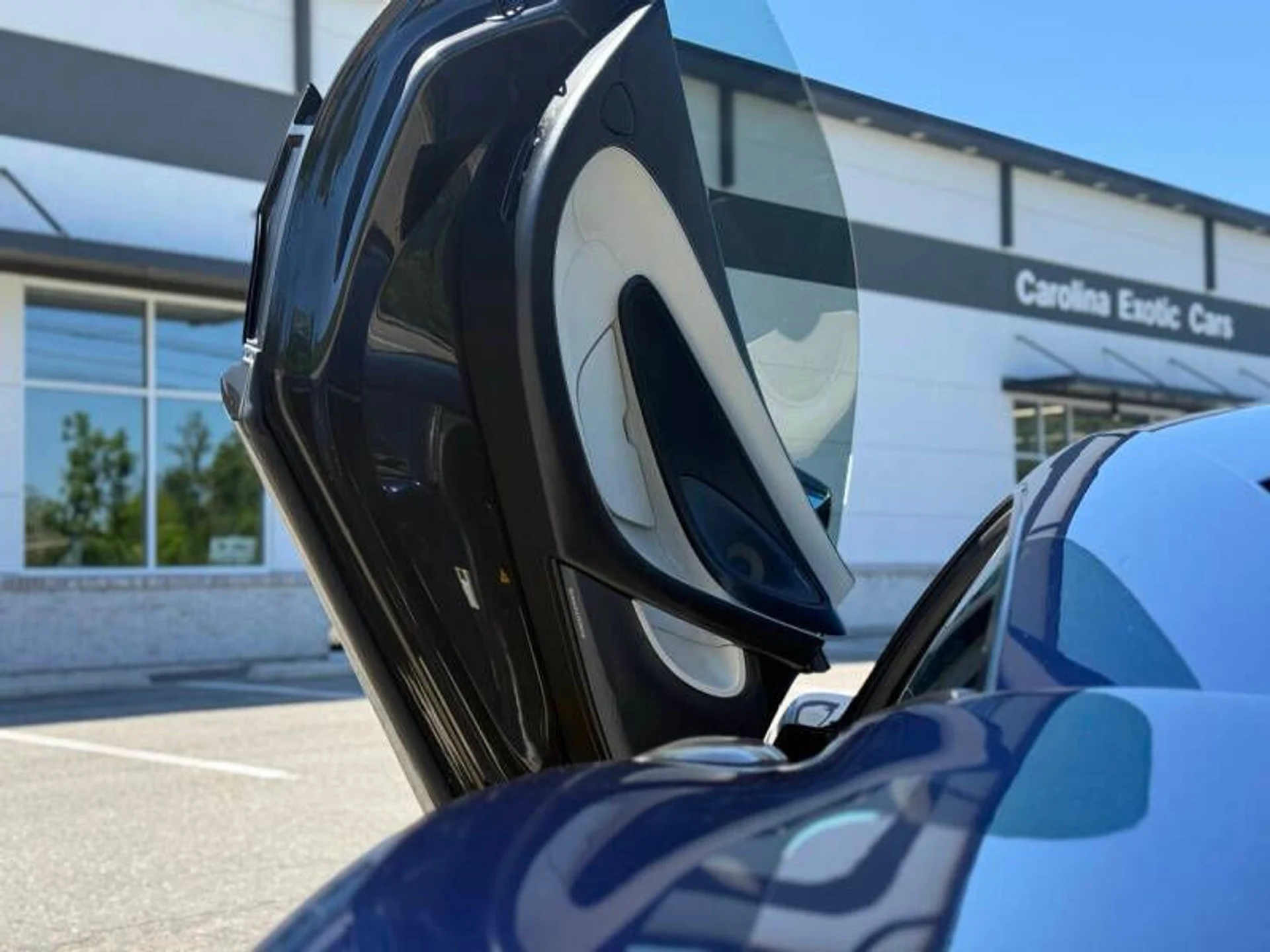 mph015_1600137302_2016_mclaren_570s_base_2dr_coupe_25fc4d95a8