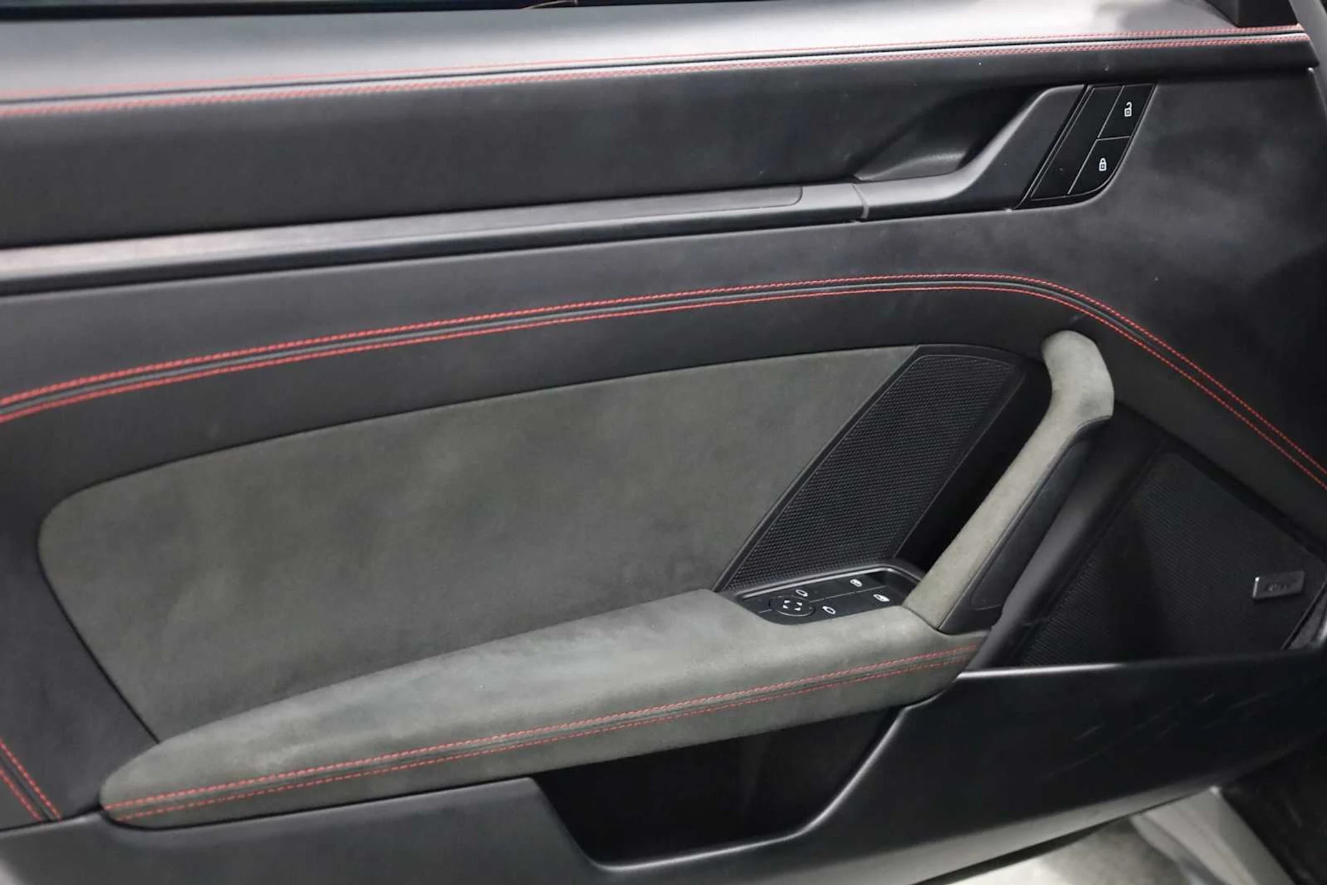 mph015_1616871018_deef4d6690152e8088b1650e913e47da_6a2f273a4a