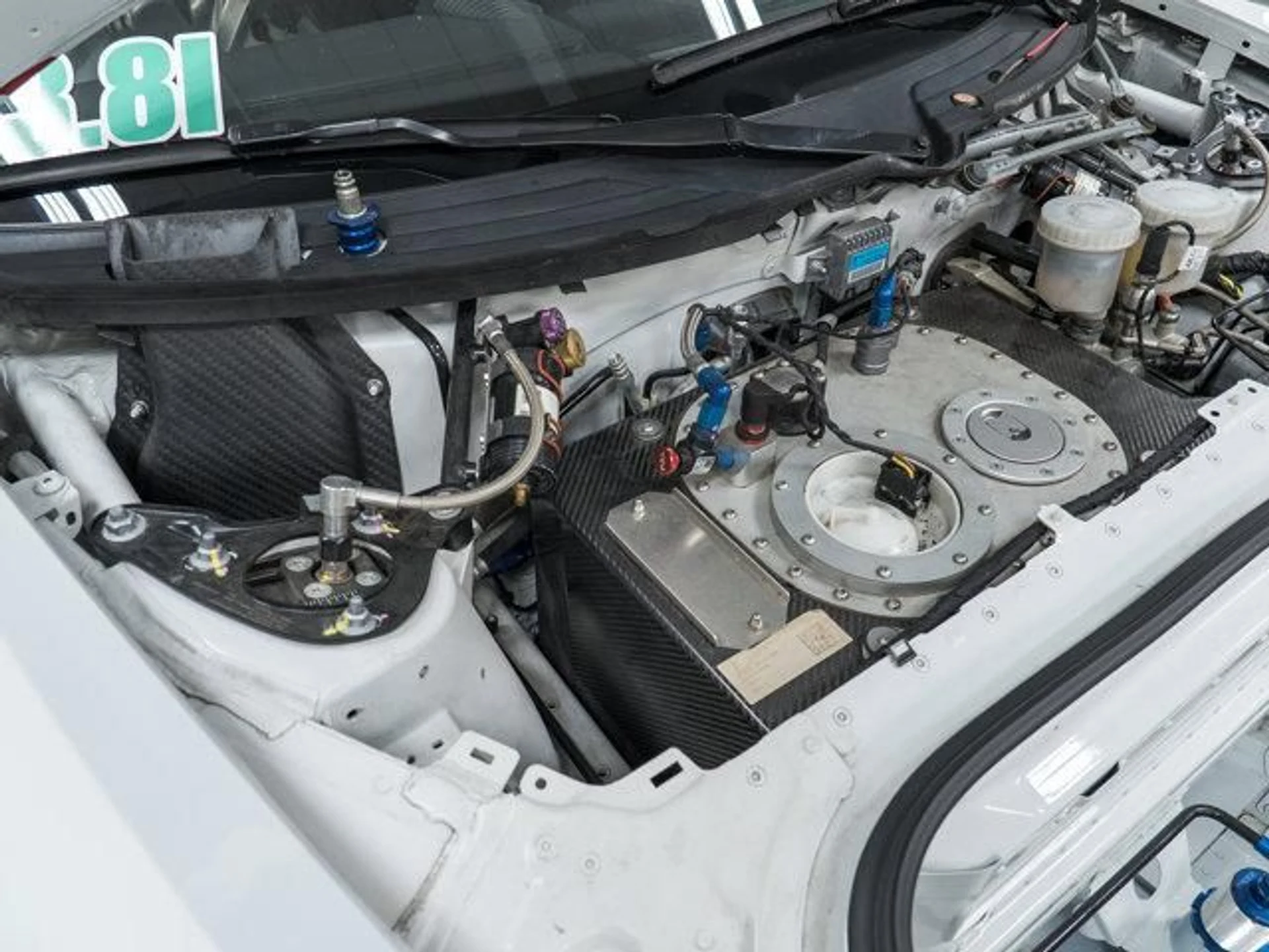 mph015_1624703686_sf_Z6kh_I_Zm_T83d_d_VR_Si_U7_Egg_R_c_870eae43b3