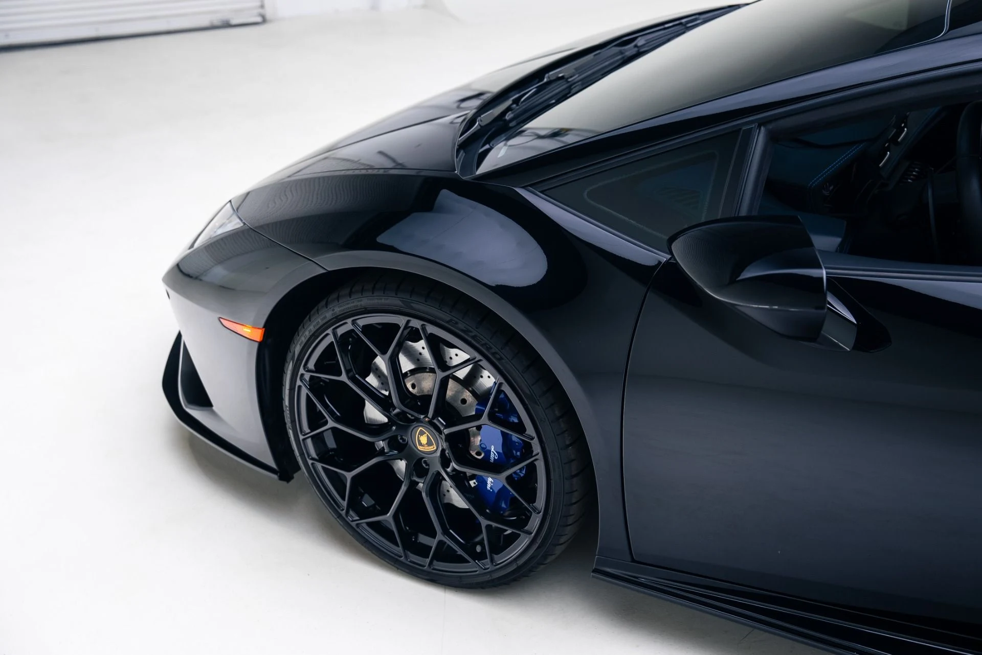 mph015_1624729767_Used_2021_Lamborghini_Huracan_EVO_1765497065_1956acd32c