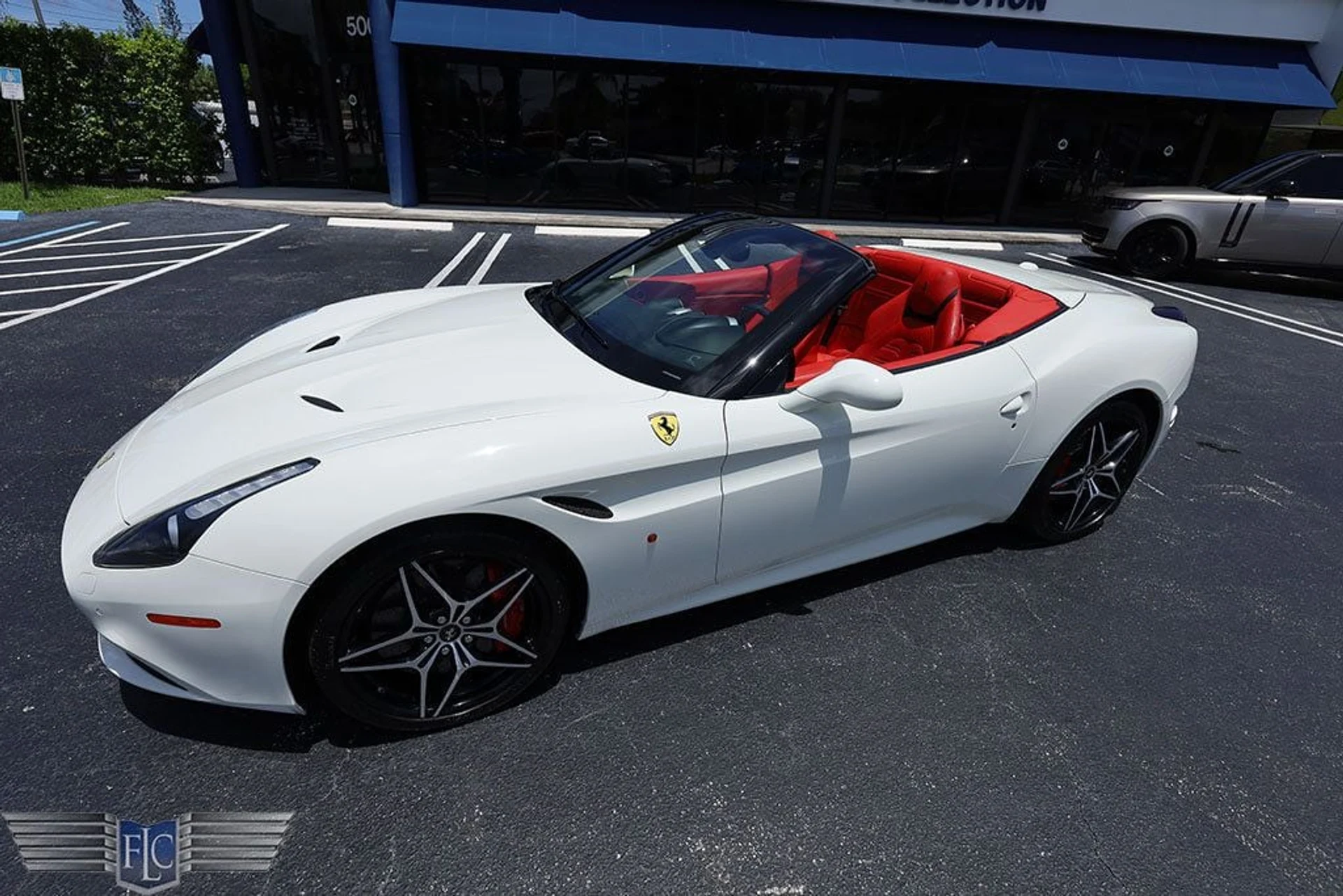 mph015_1630300596_used_2017_ferrari_california_t_handlingspecialeconvertible_6305_22886123_16_1024_626cadfa8c