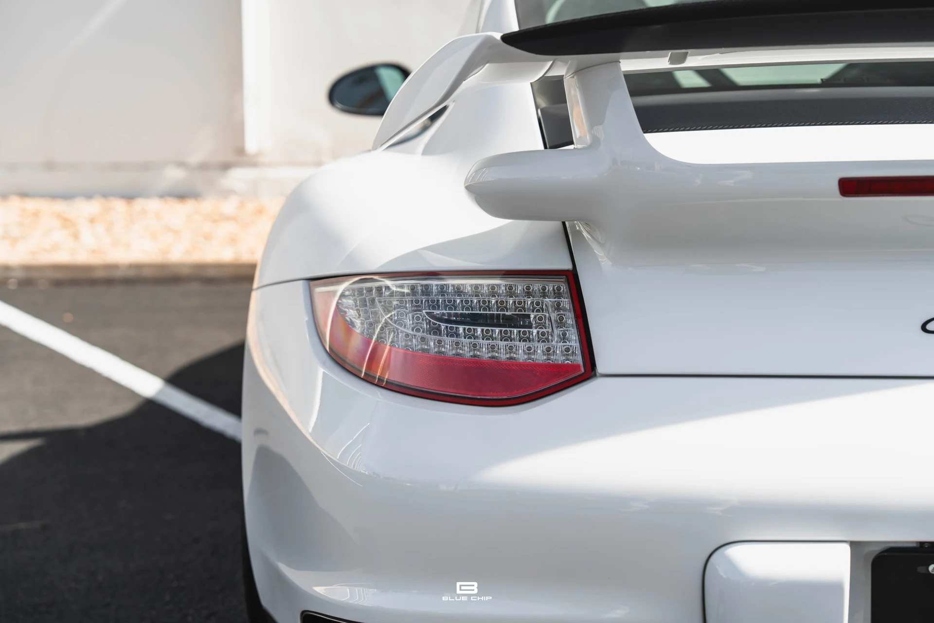 mph015_1635930008_6a3467009a347d94135c6775_2011_Porsche_GT_2_RS_15_b64dd6e1f8