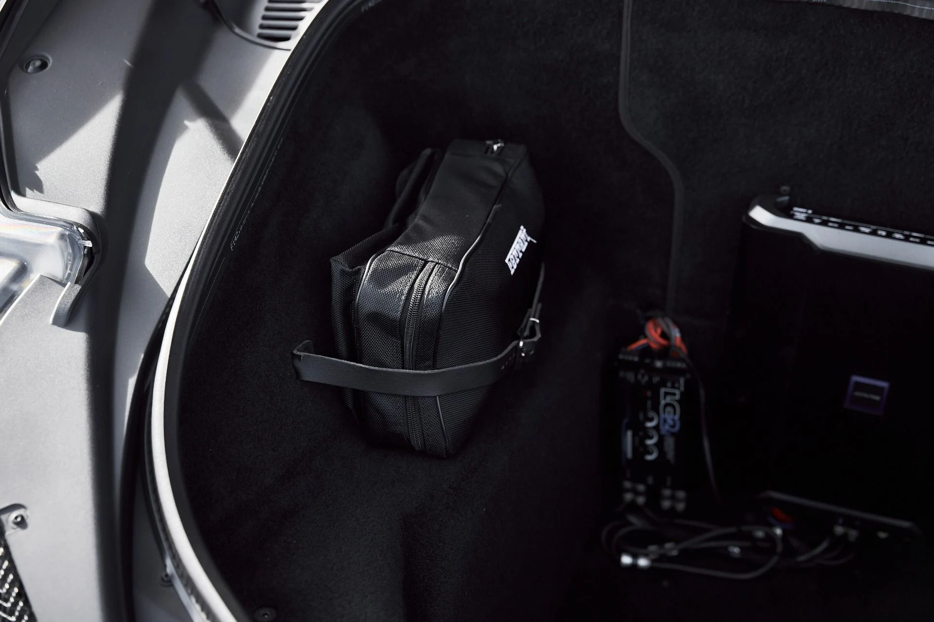 mph015_1637684038_Used_2012_Ferrari_458_Italia_Base_1766458120_2f8fd20c72