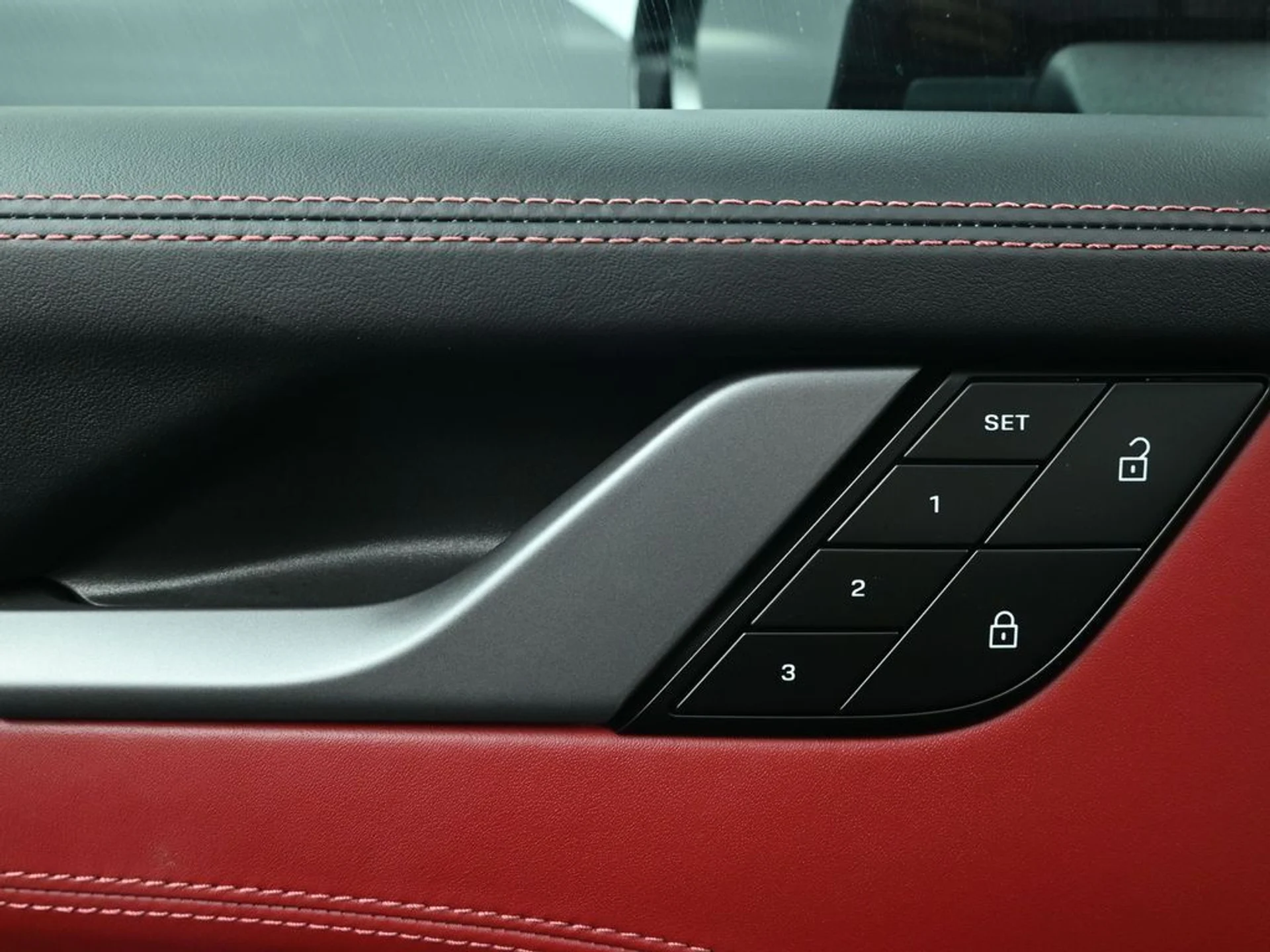 mph015_1639343601_3c0cc7c9f0664002a665fb7437643889x_ee5e31809f