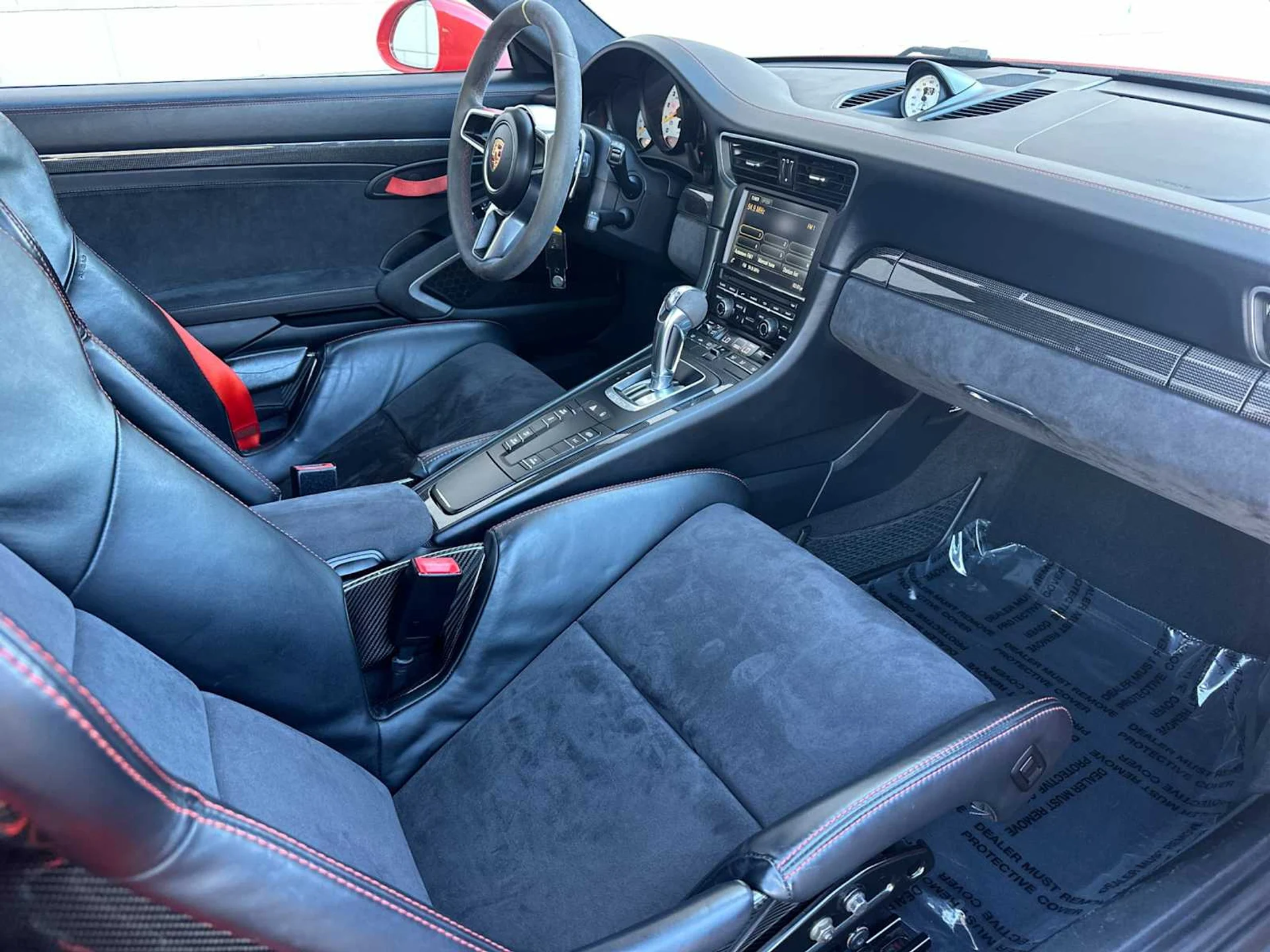 mph015_164270516_b315dca62b34f072e9d49d87ed389b0cx_ae8a10f29e