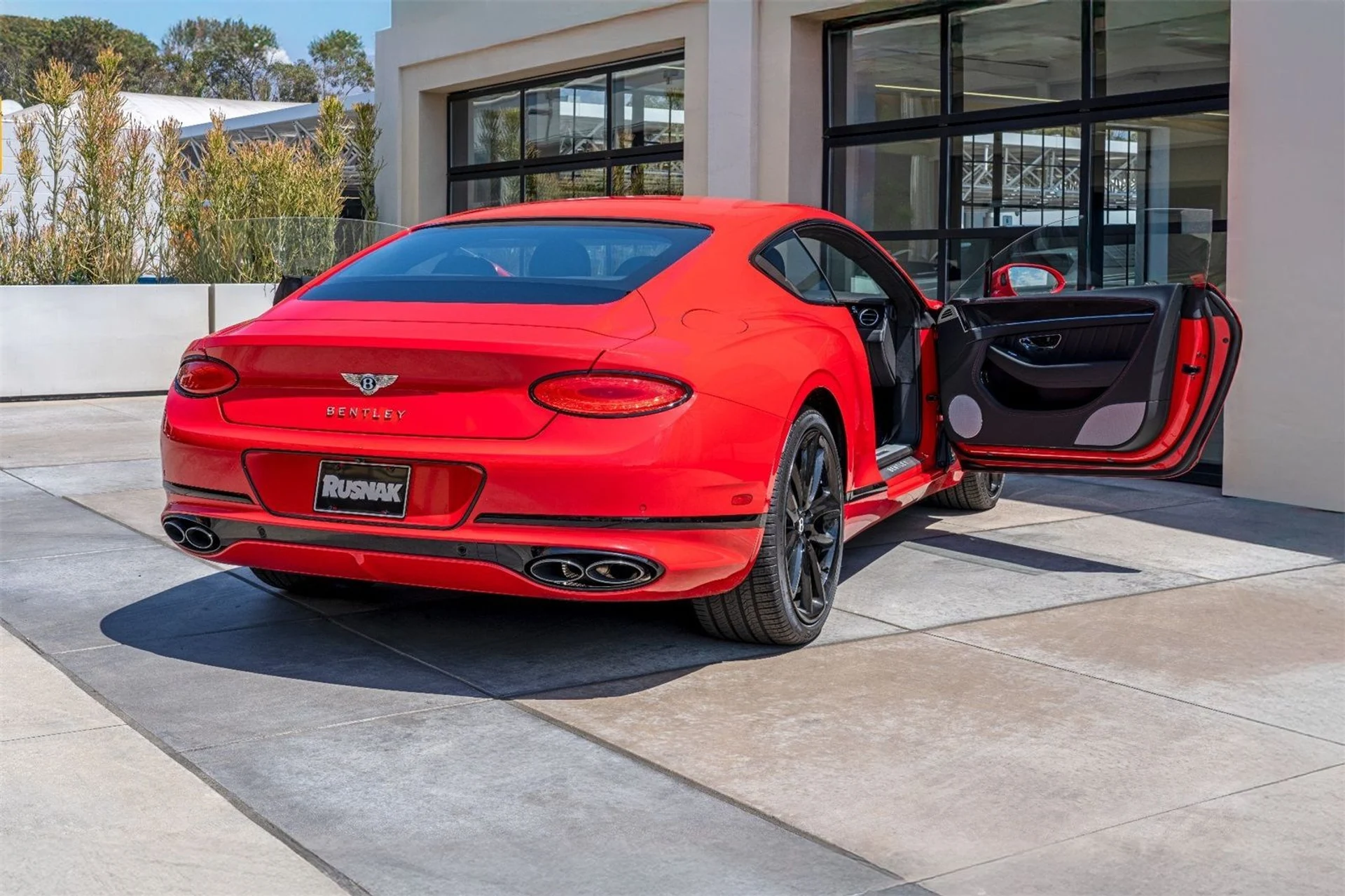 mph015_16445019_8753a76271f769f780e5387e5b02ea94_03ee0e7a6b