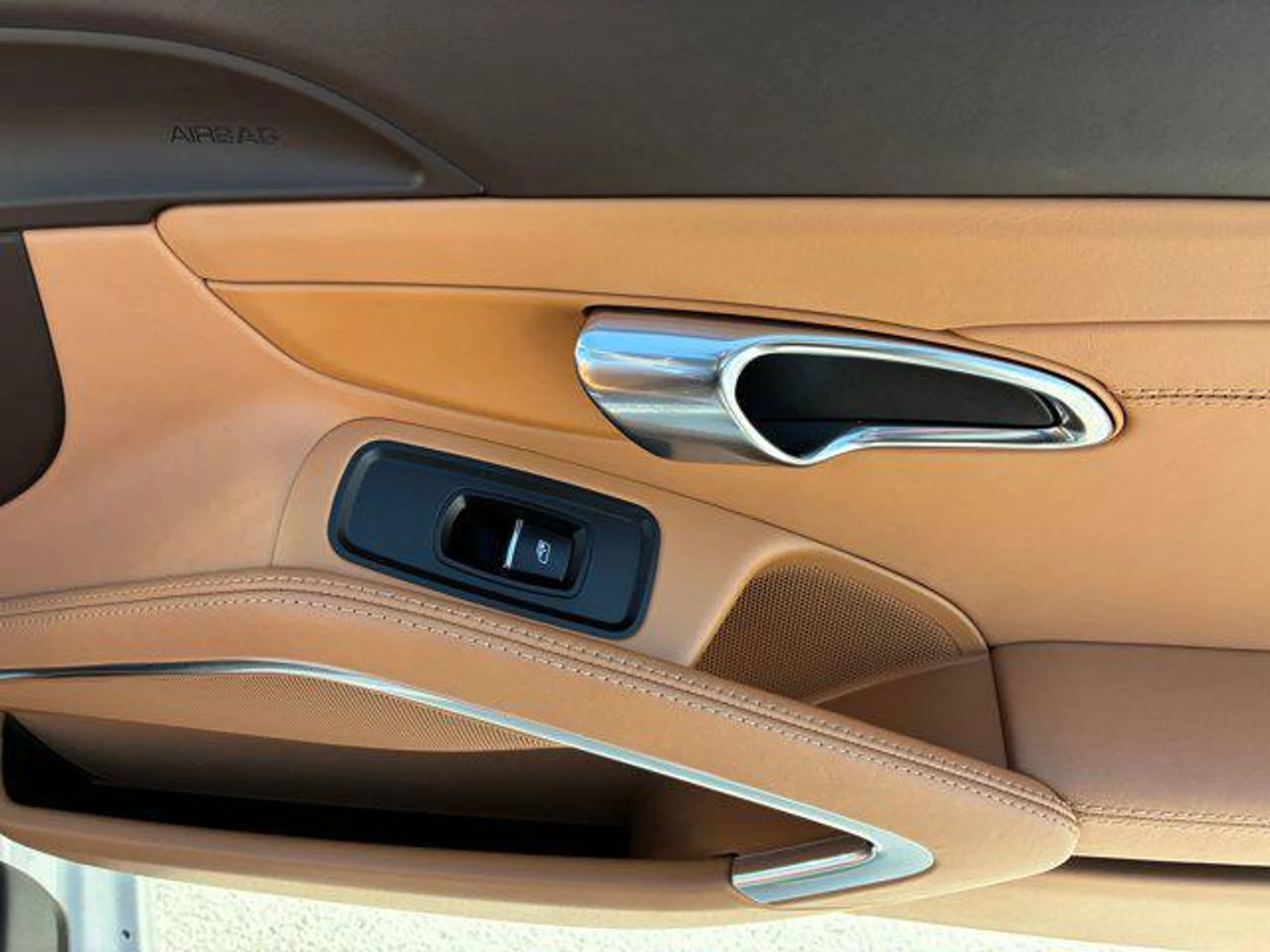 mph015_1644828685_T_Cj0f0_MY_Kf6_Buhw_S_Knqg8_II_84_Q_f40d456599