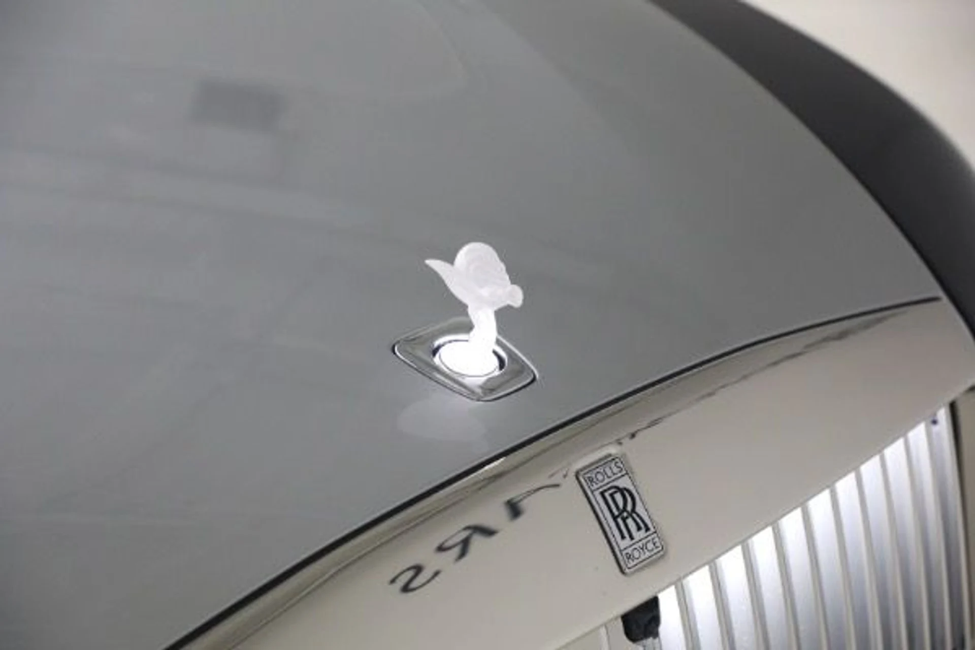 mph015_1650216108_Used_2024_Rolls_Royce_Spectre_182a8995bb