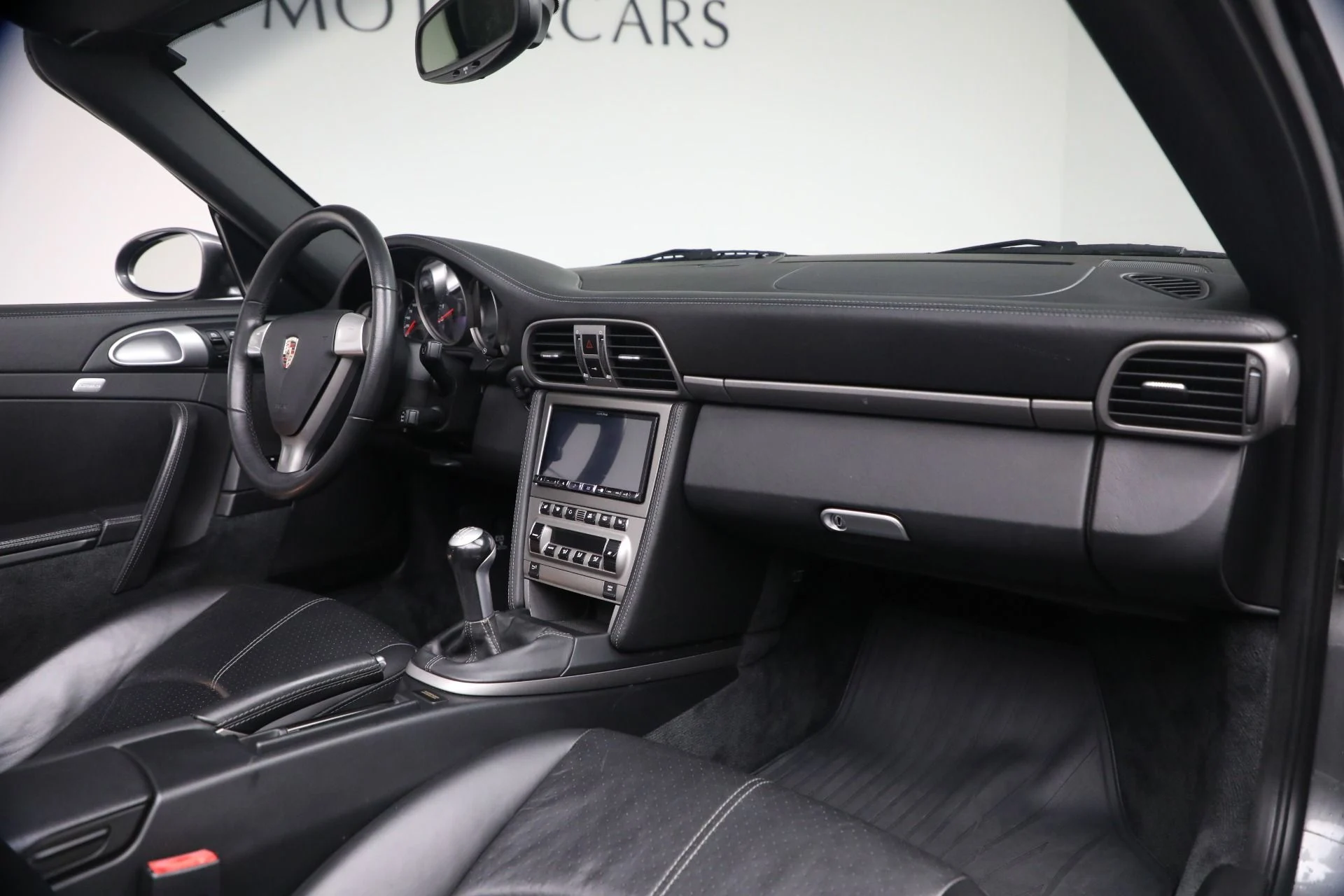 mph015_1650765262_Used_2008_Porsche_911_Carrera_4_1765923894_e5d8c6dbfa