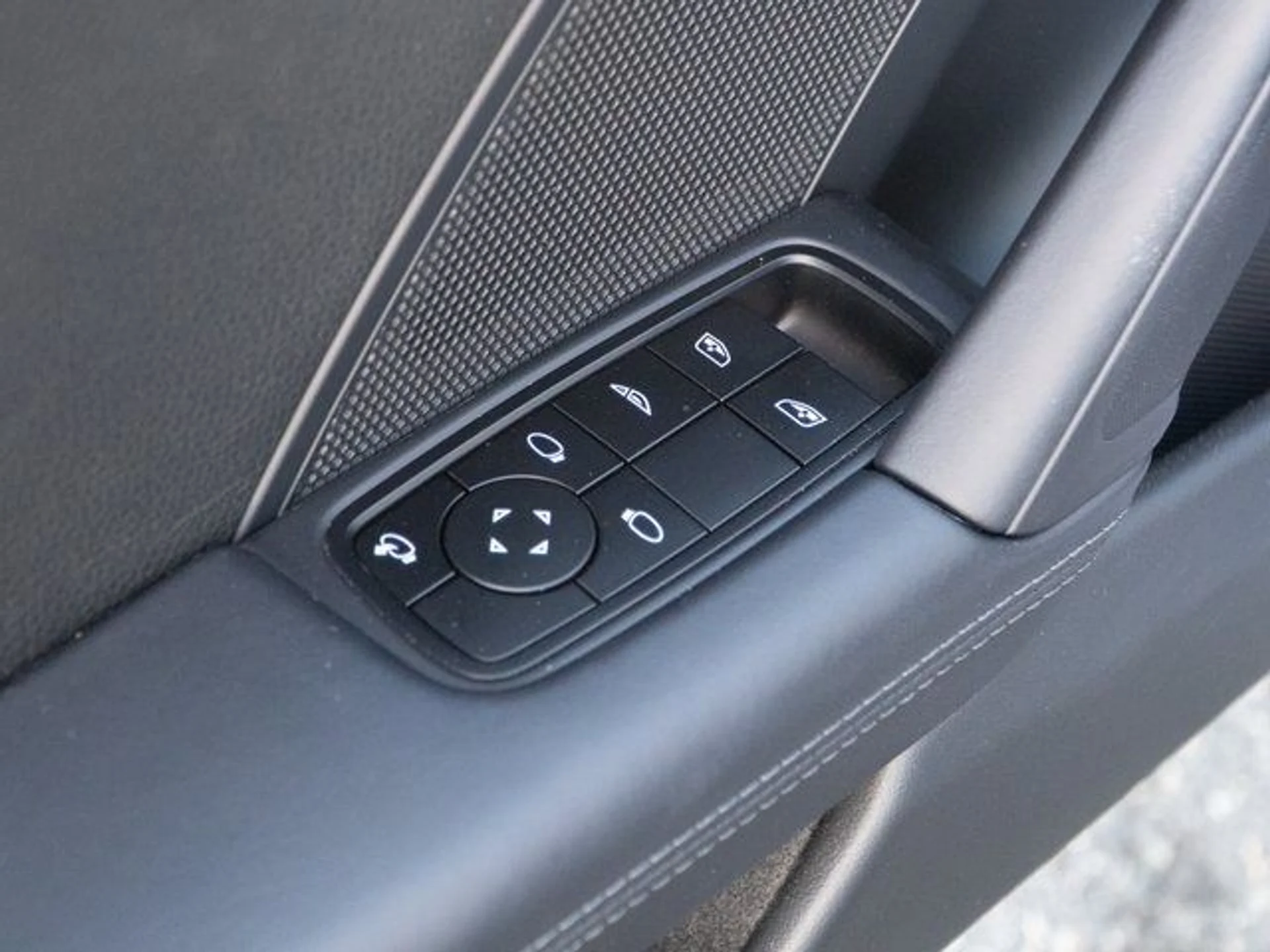 mph015_1665975391_17f9b7525b600545edb5c87788e09ce2_22d1865016