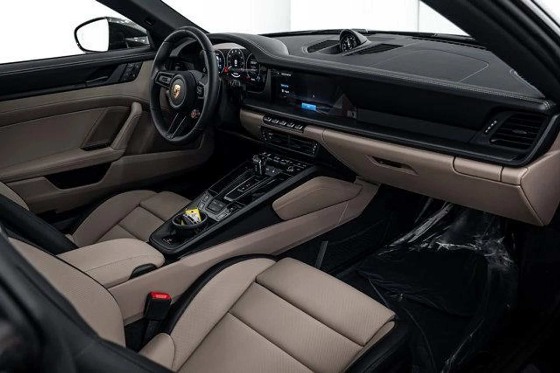 mph015_1673301072_0_qu_Jy_AO_0o_Q7_Beu_Bt_Z_Ew_Y5v_X_Zyo_d411109aee