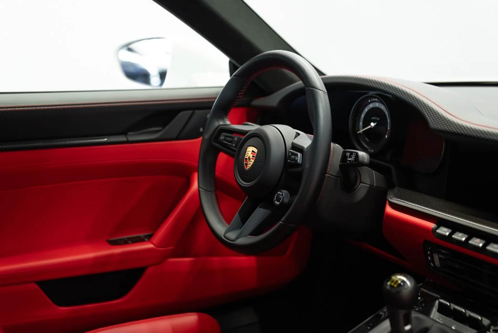 mph015_1676592613_porsche_911_2024_5442d12875