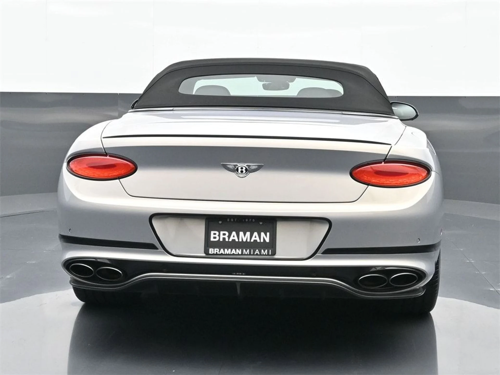 mph015_1677058572_682a1ed9005d682ea897dc162efd6bd9x_aa2a86b239