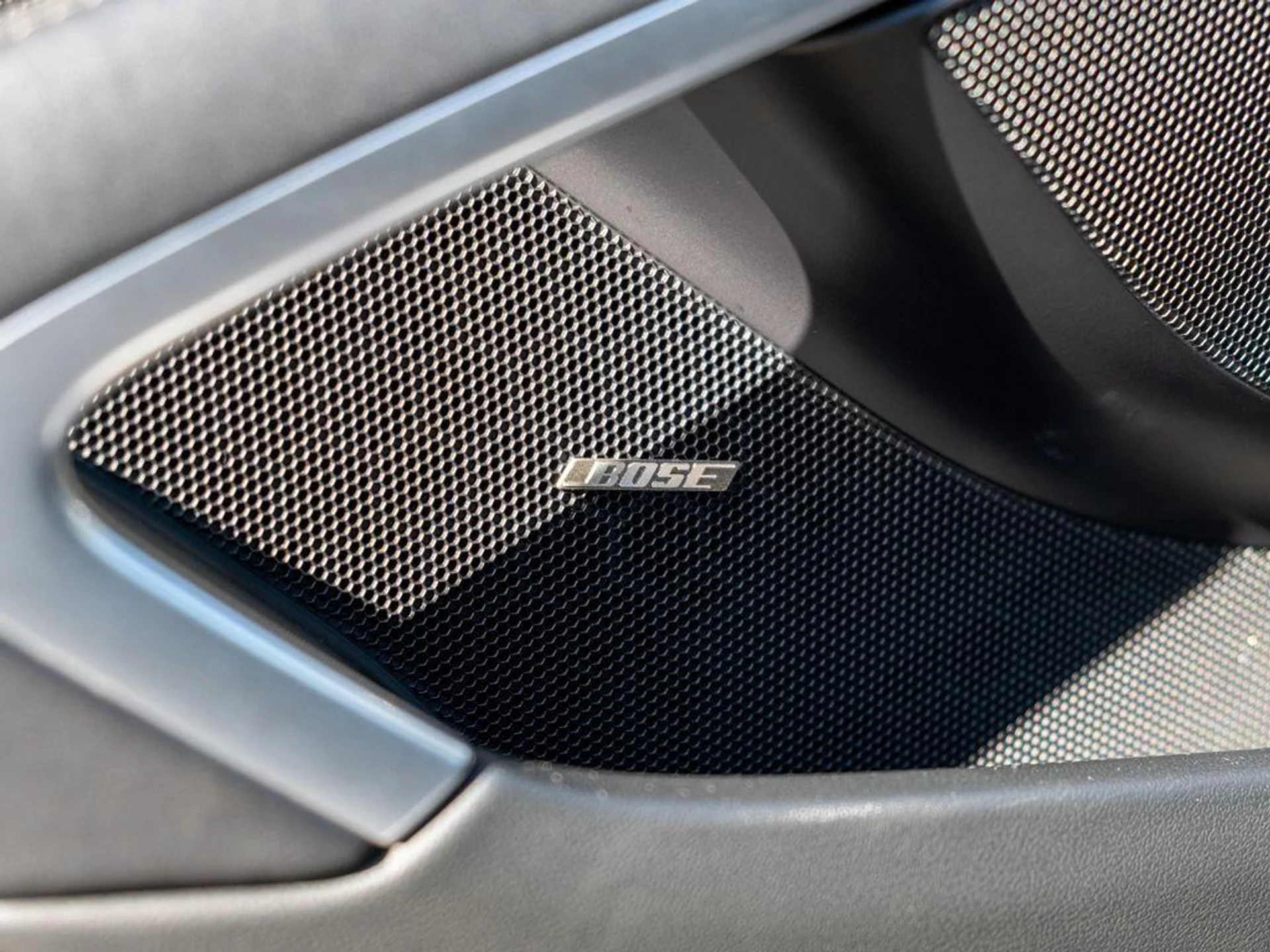 mph015_1677474565_3j_M_Ifu_E_Mk6_A5b_P31_LVI_De_Zc0g_d49bc119c5