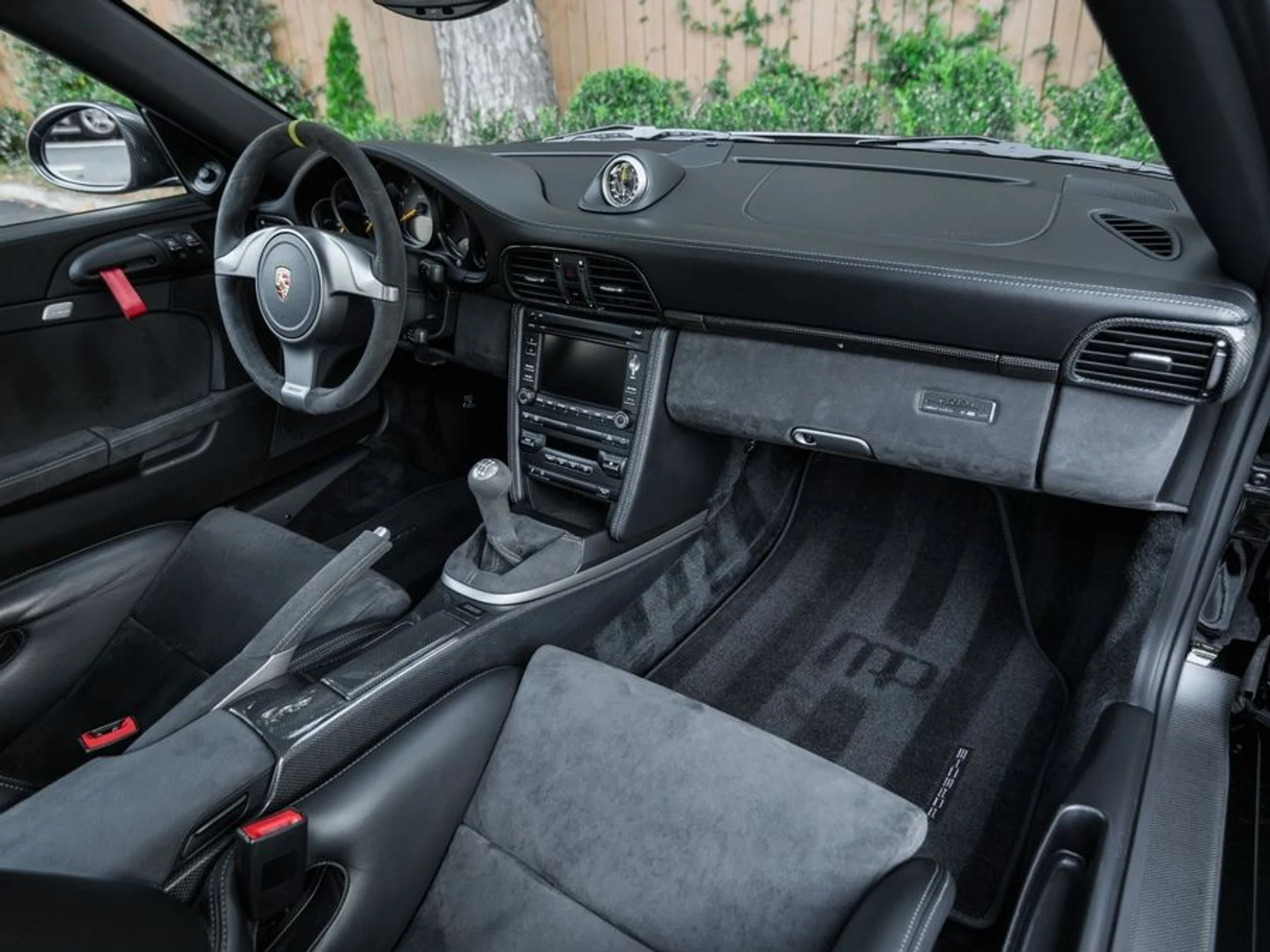 mph015_1681218115_553b9467_6138_4ad6_aecc_7cc11f977c35_beb749d58f