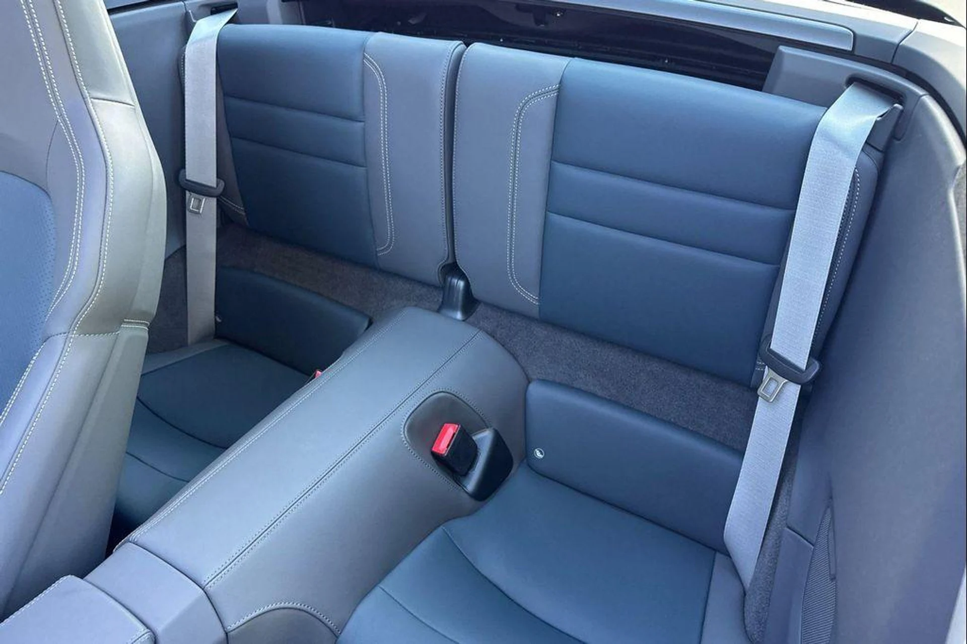 mph015_168530179_Aqjg_K_Edob_NV_3_Ya_O8t_Wo3zi_PH_6k8_e7ca742148