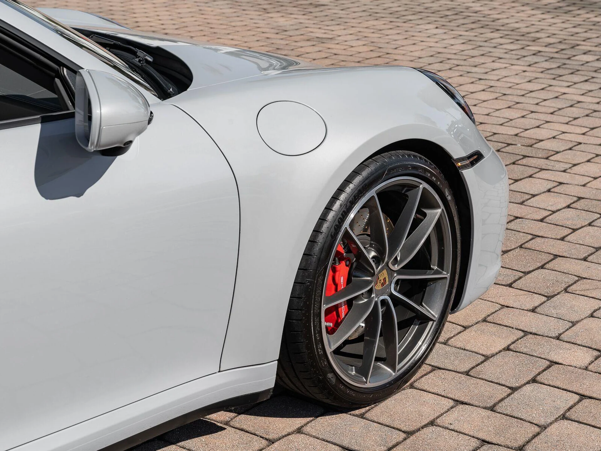 mph015_1685413843_Used_2024_Porsche_911_Carrera_4_S_1792609677_18f001e6ac