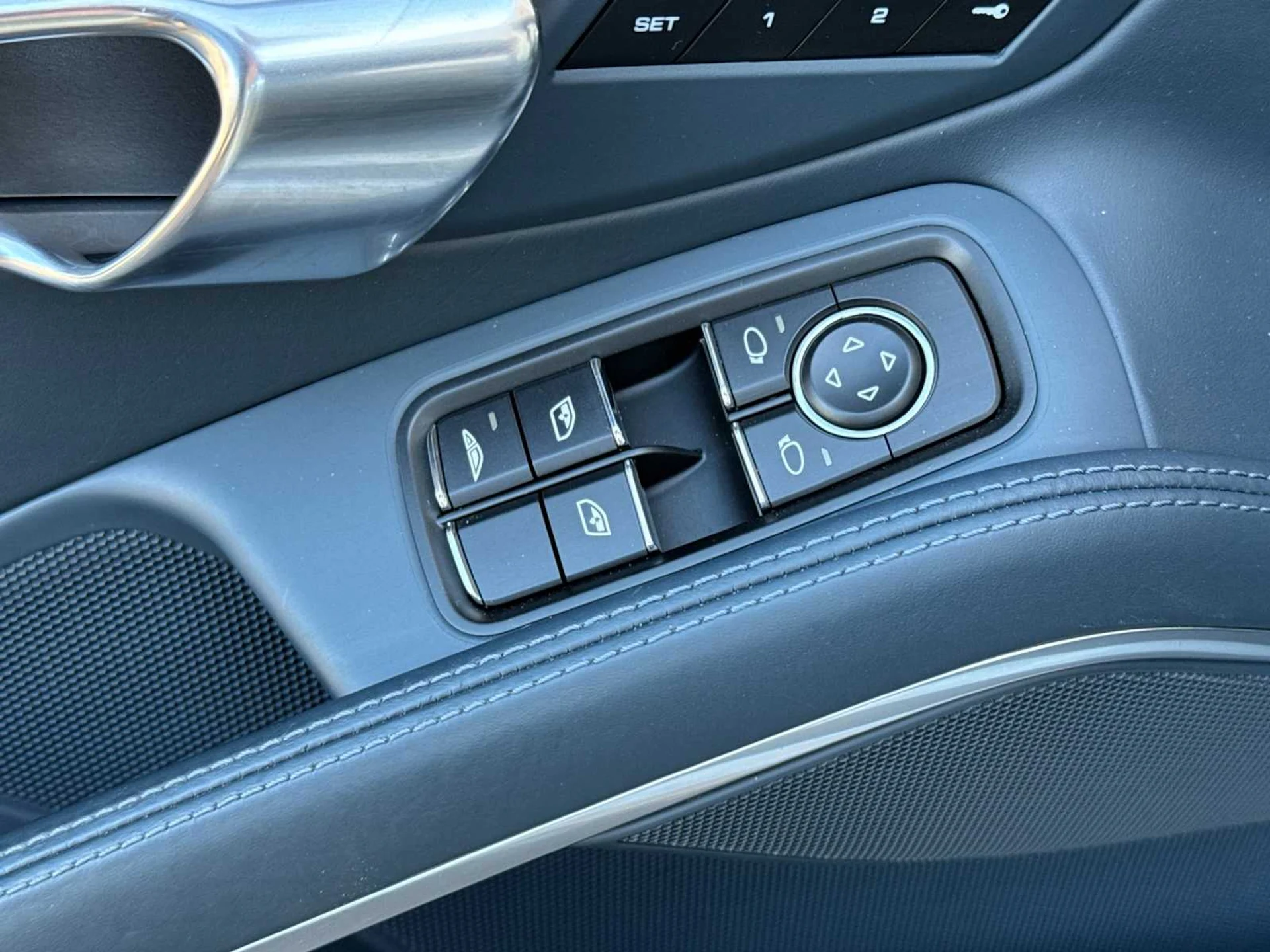 mph015_1693090504_f2f3840e70b8f2ae31f637a48e29c58dx_d9ba19f9e7