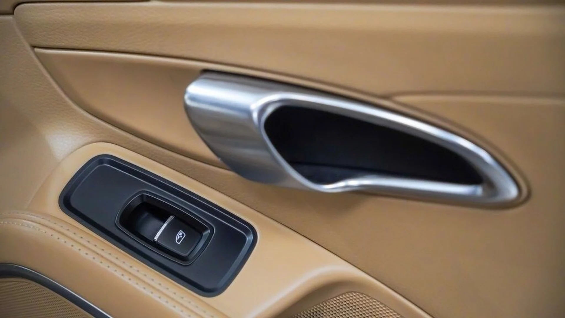 mph015_1696066523_ffc5dc61bfa49d744fa4dcea9bd1e5f8x_444bb3ea37