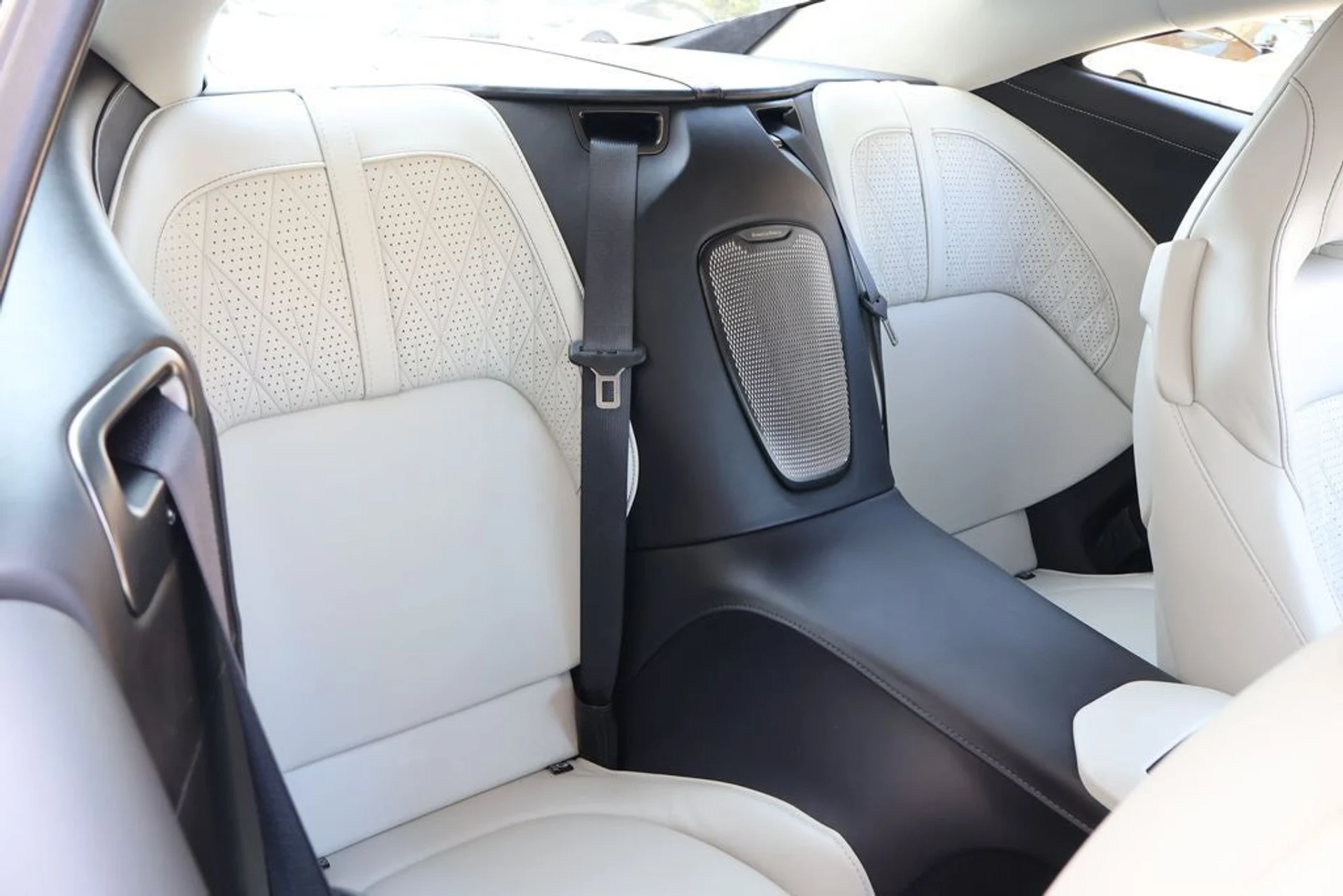 mph015_1701595747_16_f50f3a0a67