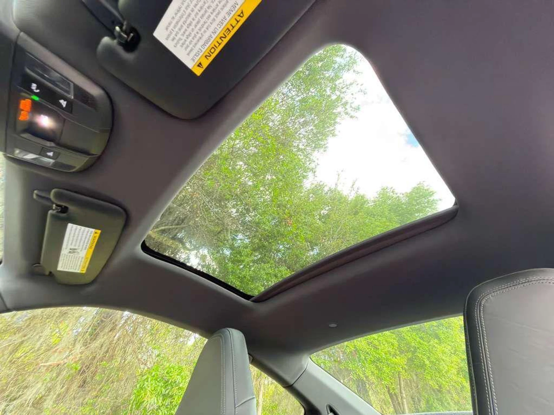 mph015_1714381251_v_Uw_L_Wy_Z_Iuooia6_Ivequ_Y_Fsg_E0jw_02479bc03c