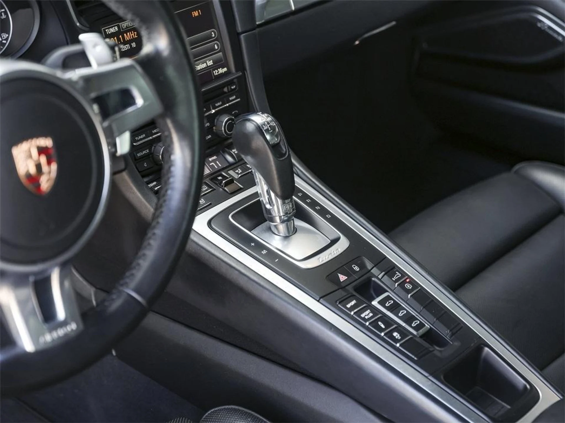 mph015_1716379690_on_U_Yn_Z_Qa0i_Q5e_Po_RE_8_YF_Hy_Yha_Z0_3f7cf95288