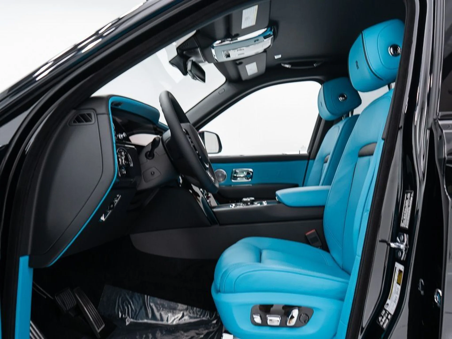 mph015_1723967246_b118f5203832edbc1f5261fdaec2d962_26bbf58613